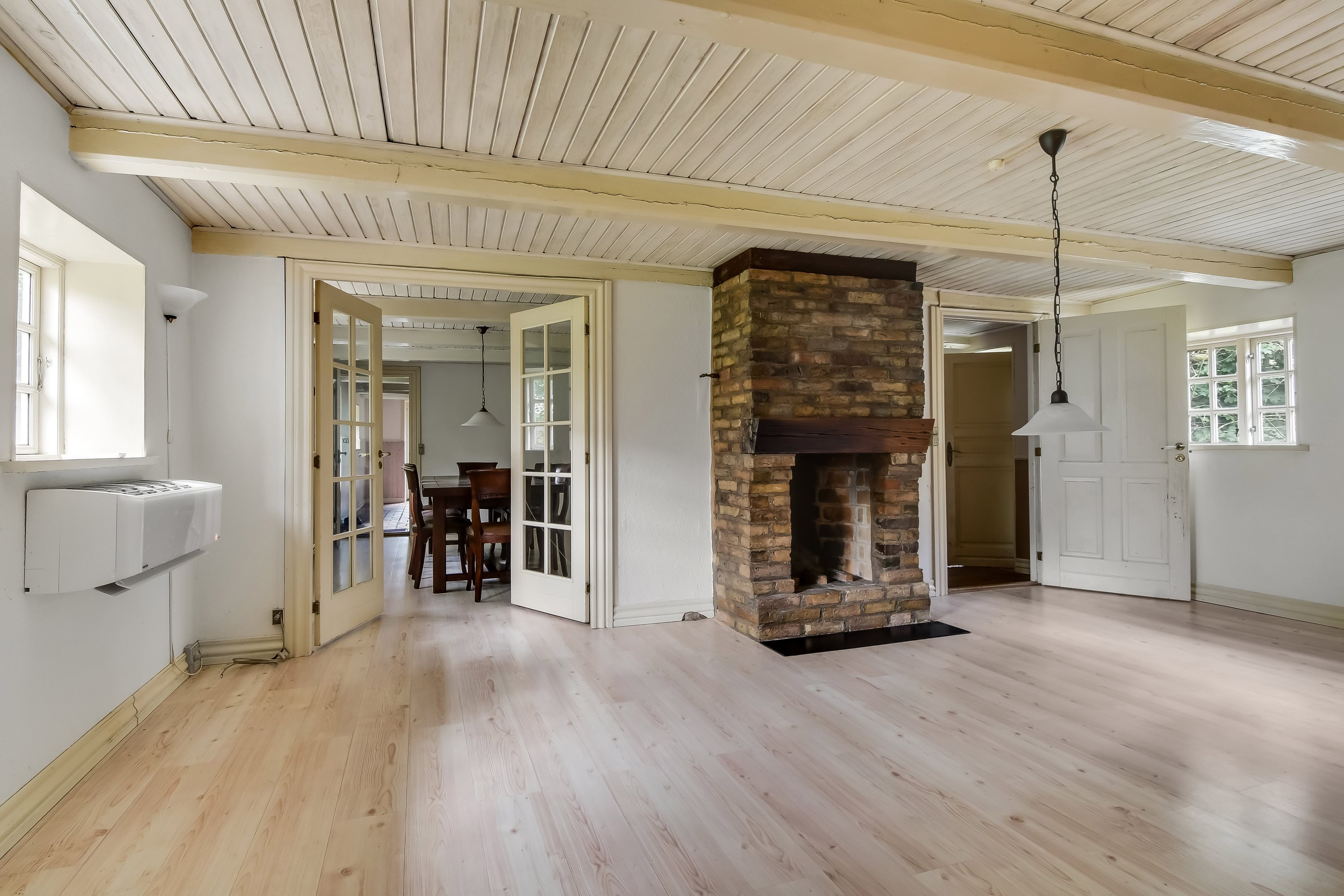 Fremhævet stue billede i fuldskærmstilstand. Billede af Klosterhedevej 10, Gudum, 7620 Lemvig