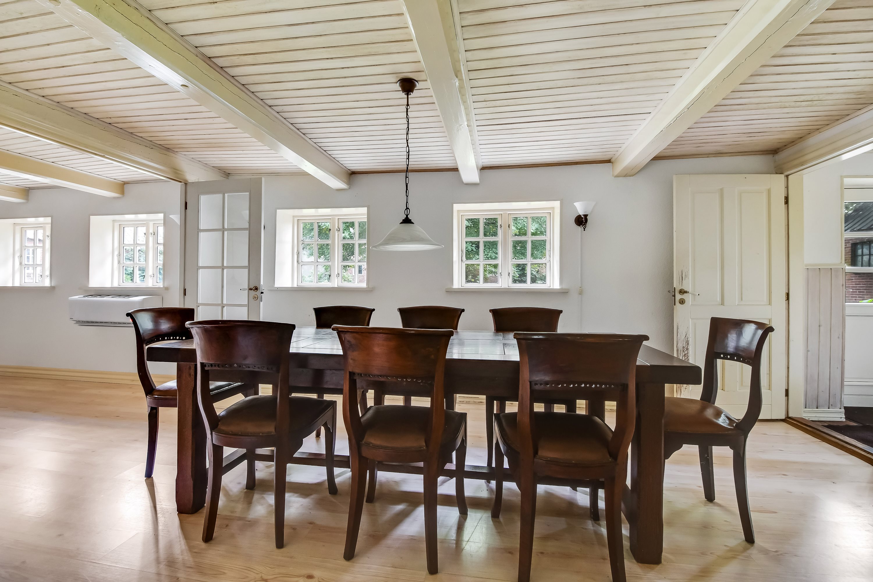 Fremhævet stue billede i fuldskærmstilstand. Billede af Klosterhedevej 10, Gudum, 7620 Lemvig