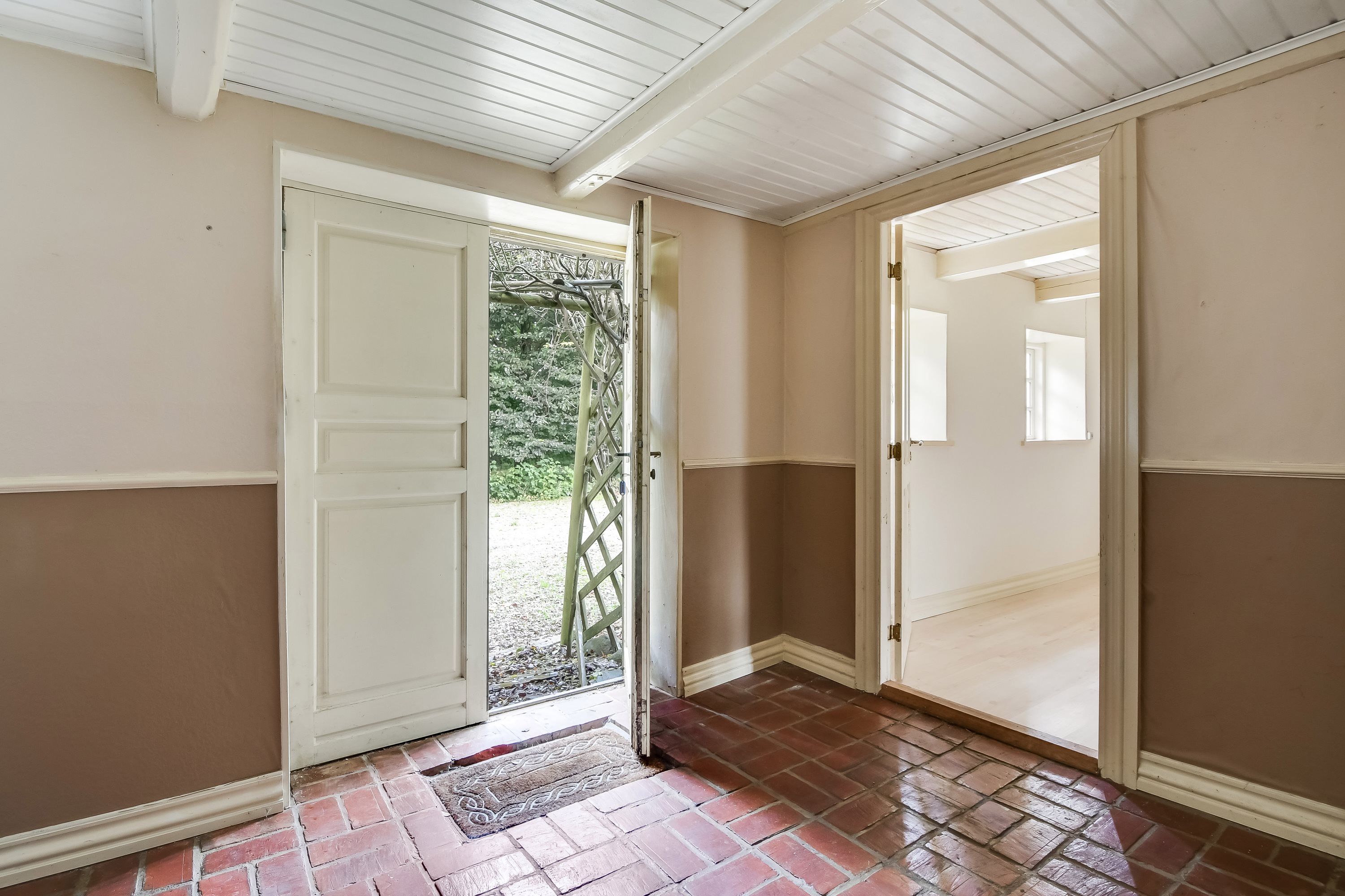 Miniaturebillede 2: entré. Billede af Klosterhedevej 10, Gudum, 7620 Lemvig