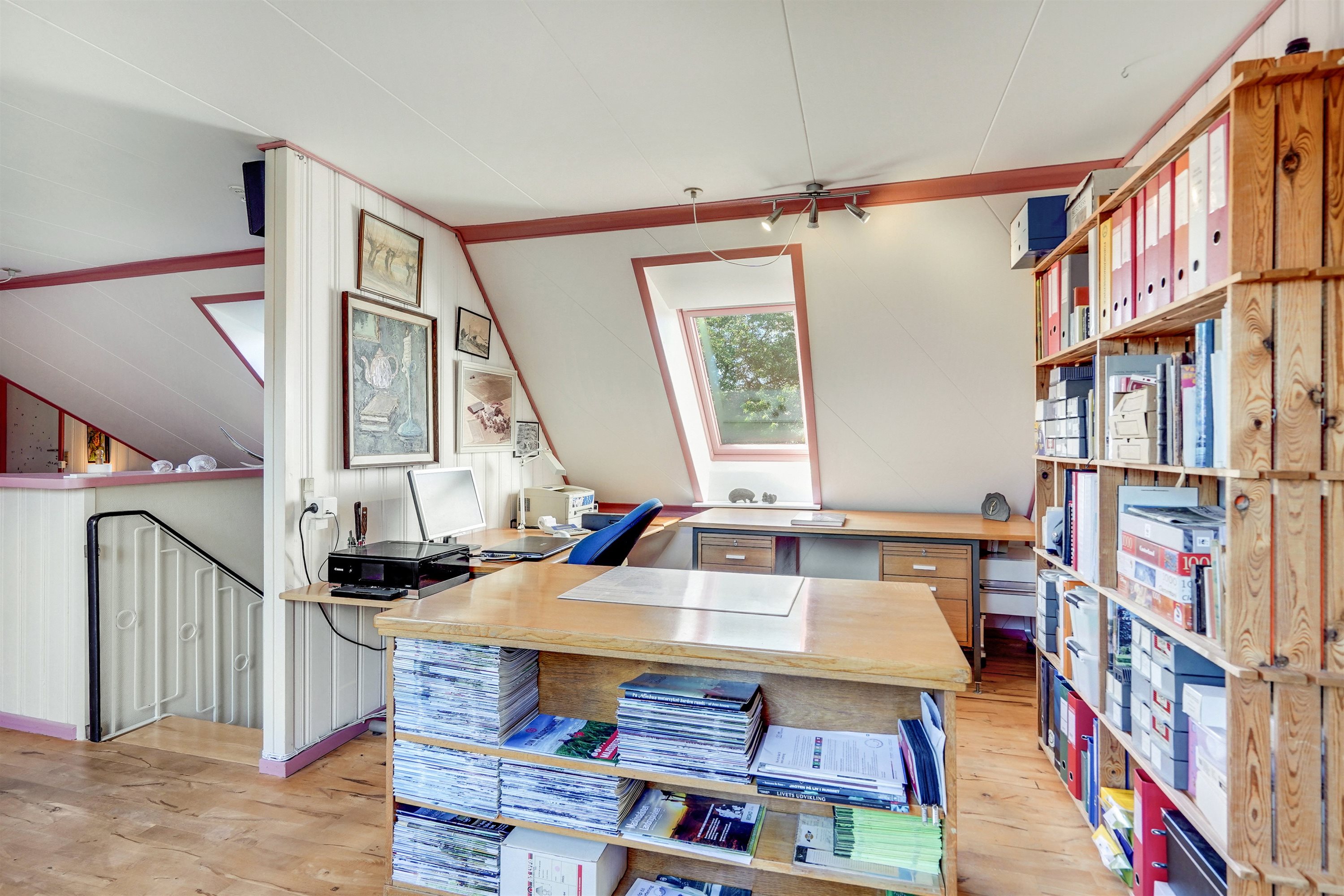 Fremhævet kontor billede i fuldskærmstilstand. Billede af Teglgårdvej 2, Orten, 6800 Varde