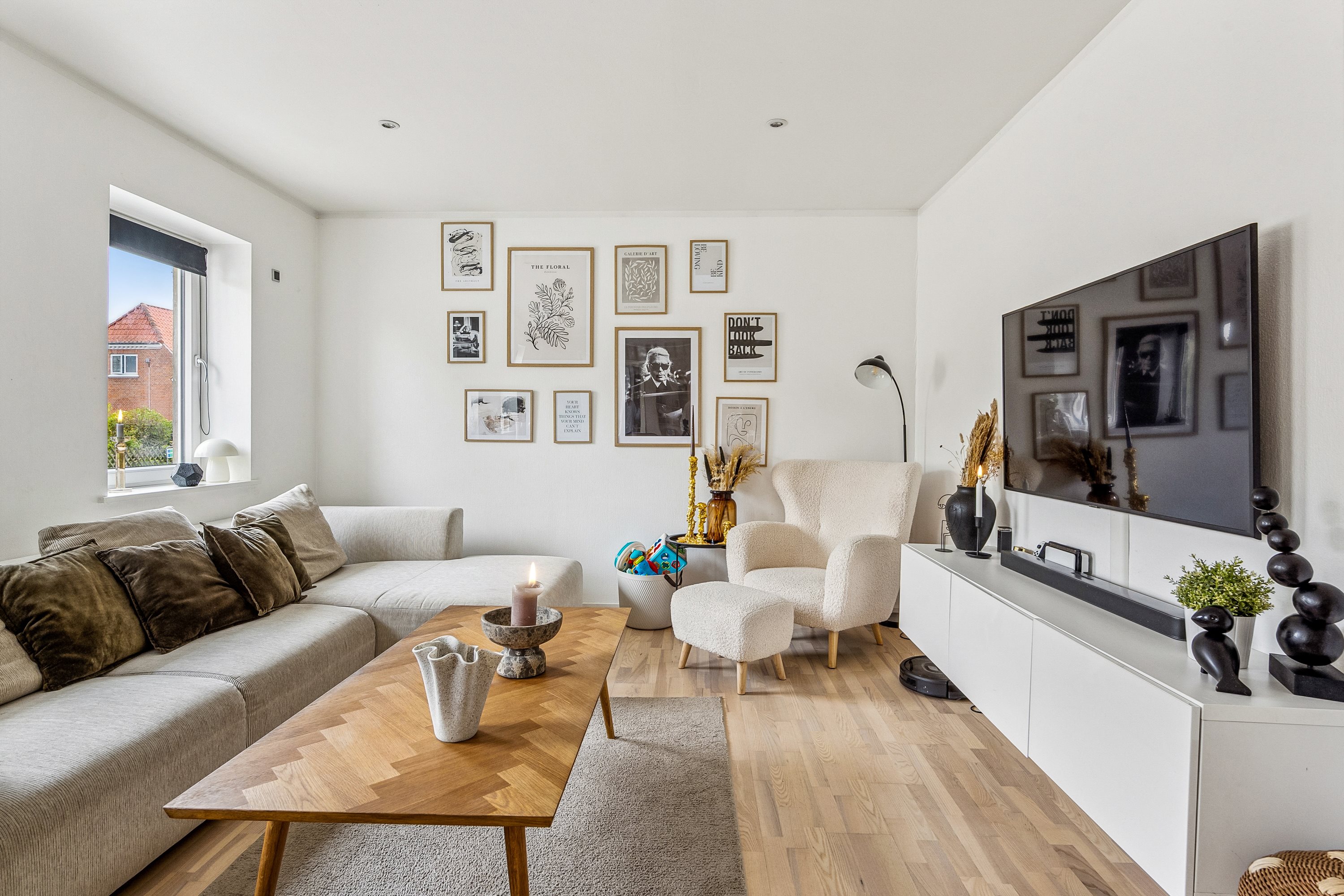 Miniaturebillede 2: stue. Billede af Bredgade 31, 9610 Nørager