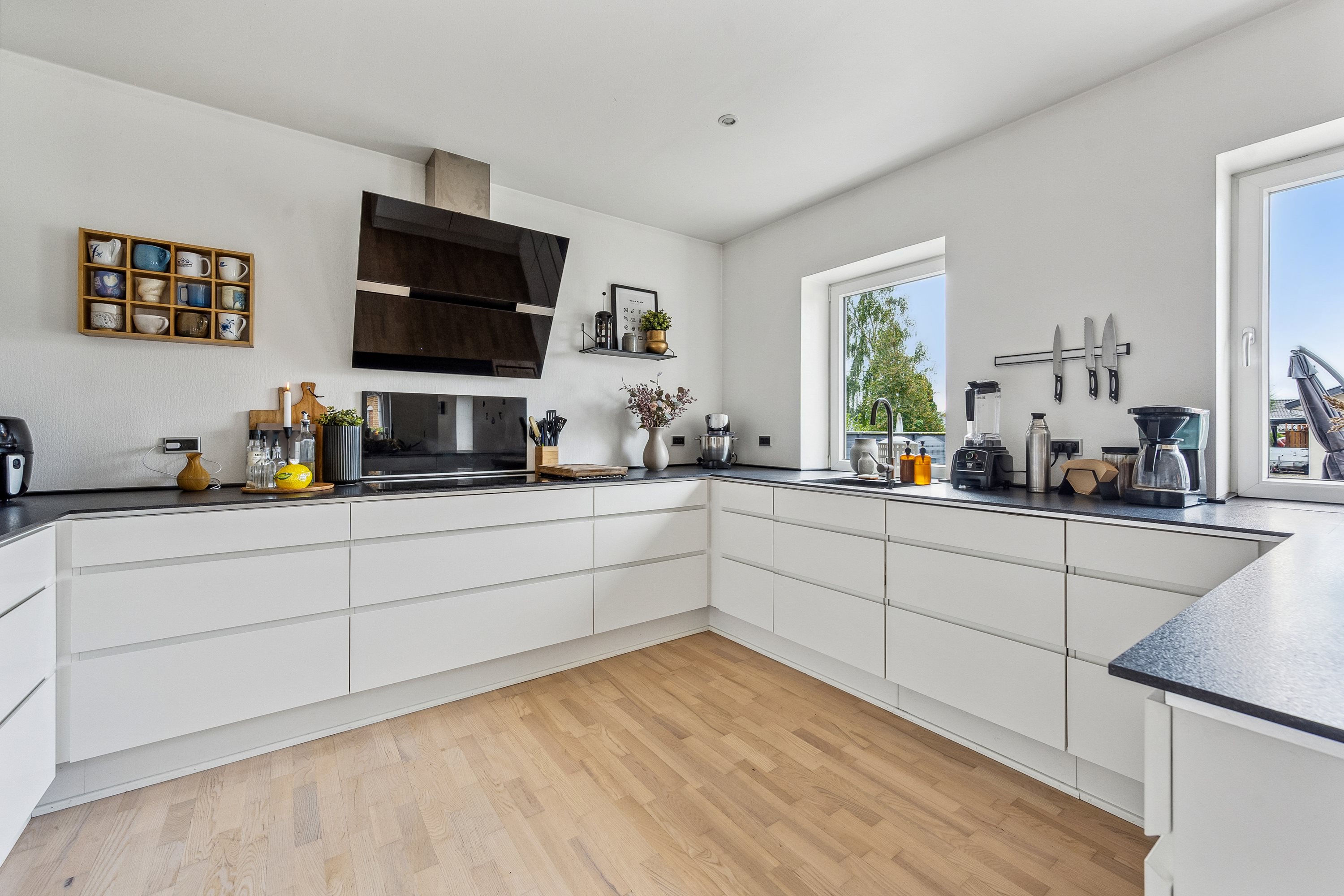 Fremhævet køkken billede i fuldskærmstilstand. Billede af Bredgade 31, 9610 Nørager