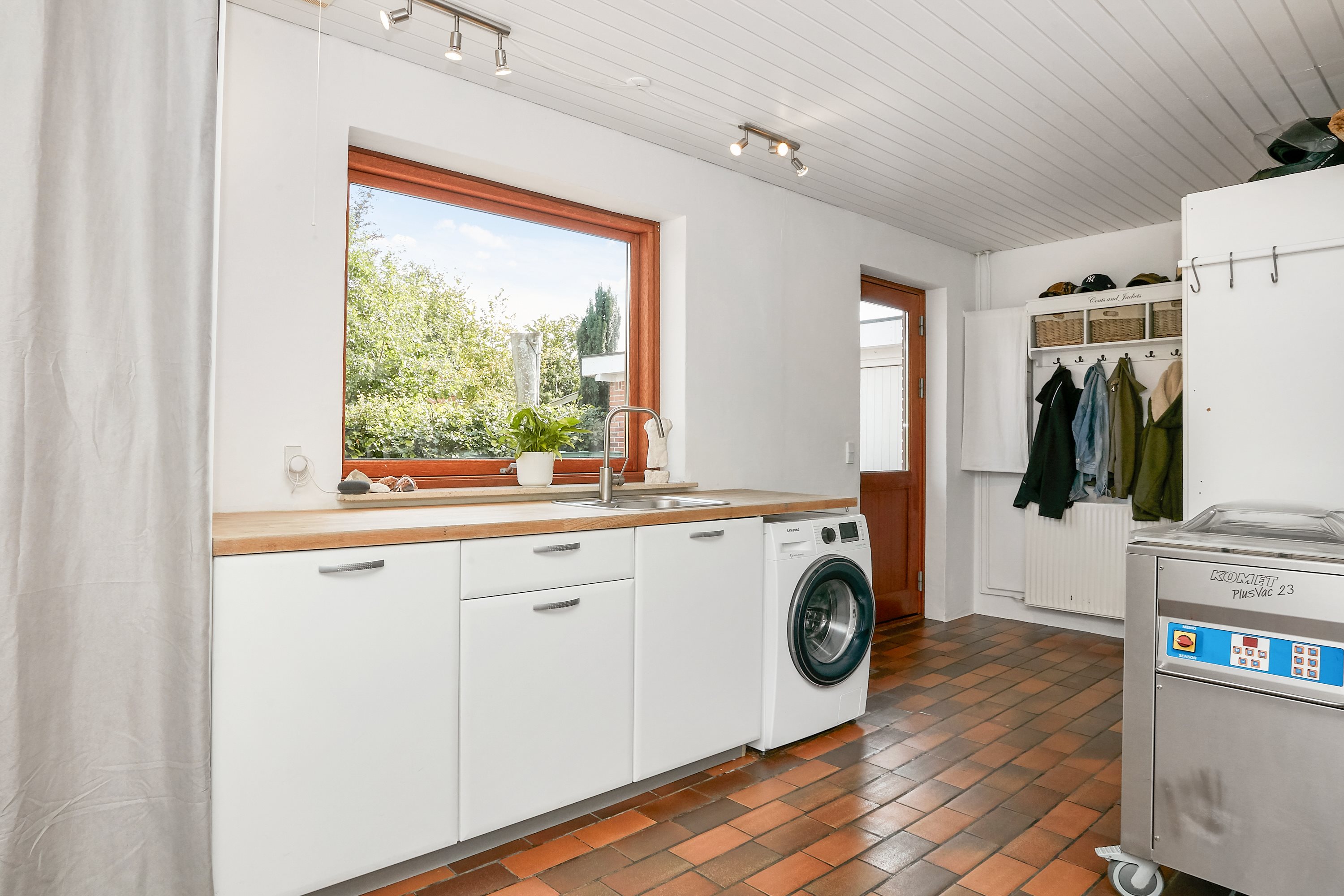 Fremhævet  billede i fuldskærmstilstand. Billede af Vibevej 7, Snaptun, 7130 Juelsminde