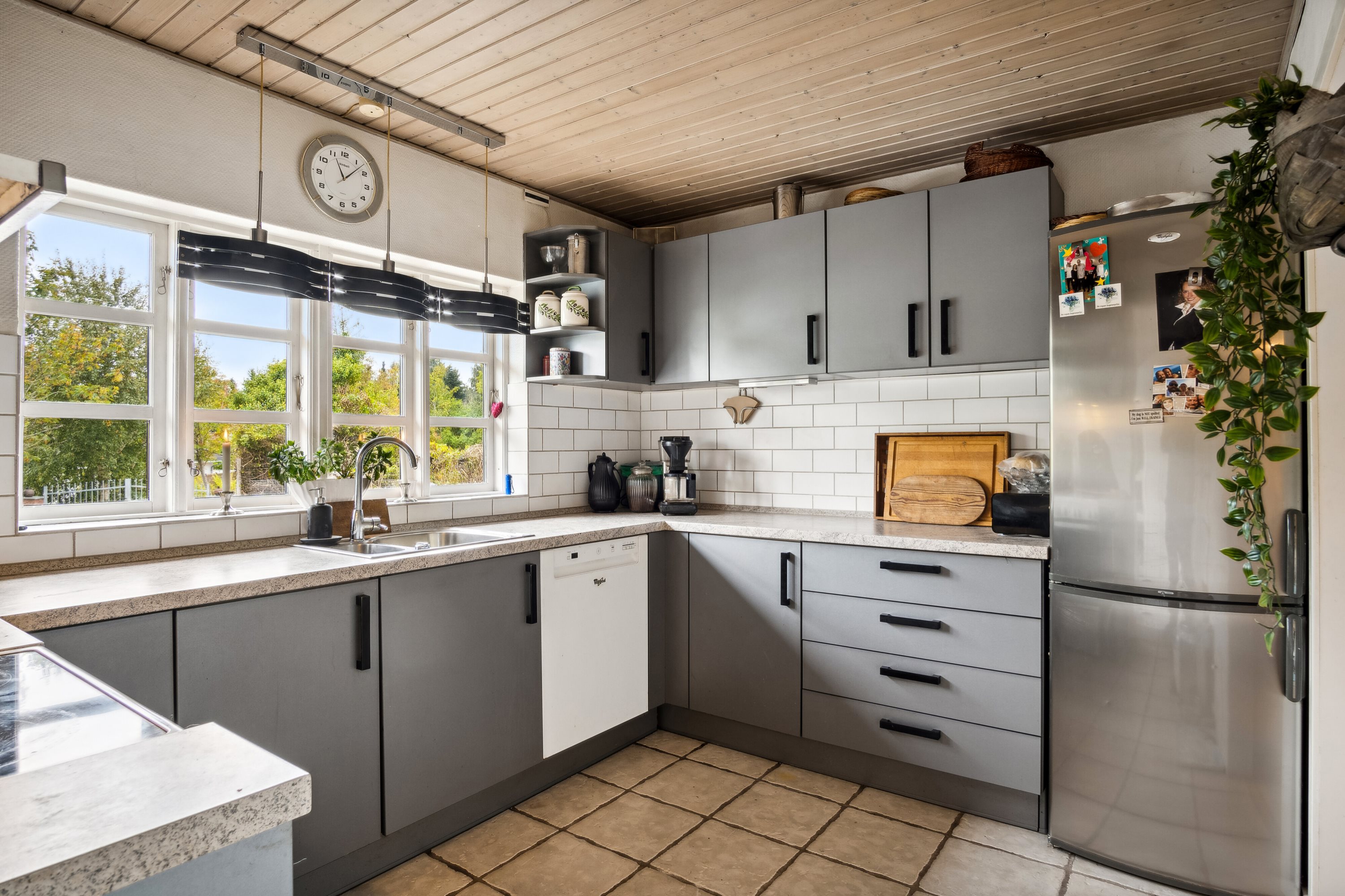 Fremhævet køkken billede i fuldskærmstilstand. Billede af Svinøvej 22, 4750 Lundby