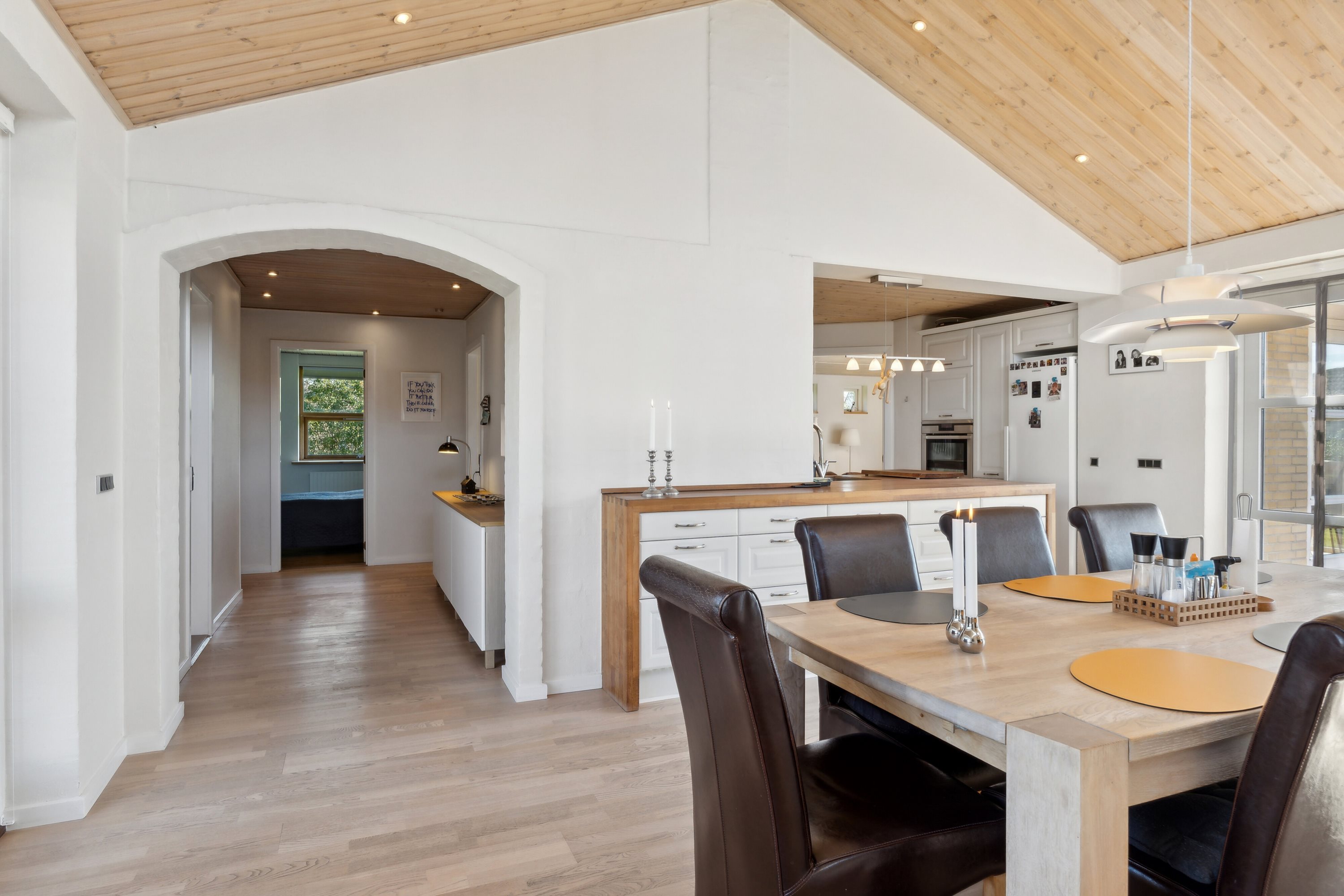 Fremhævet alrum billede i fuldskærmstilstand. Billede af Nygade 5, 9870 Sindal