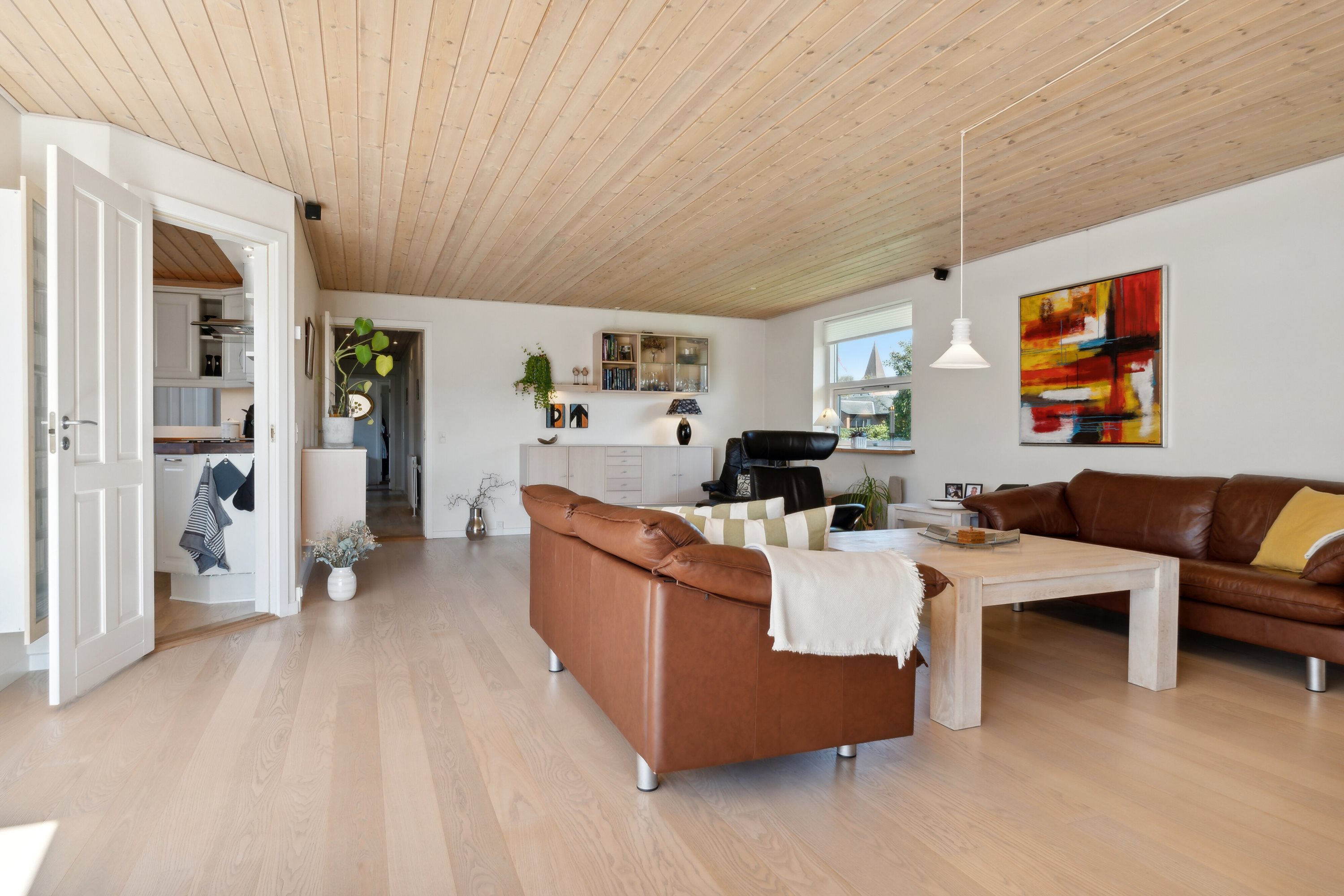 Fremhævet stue billede i fuldskærmstilstand. Billede af Nygade 5, 9870 Sindal