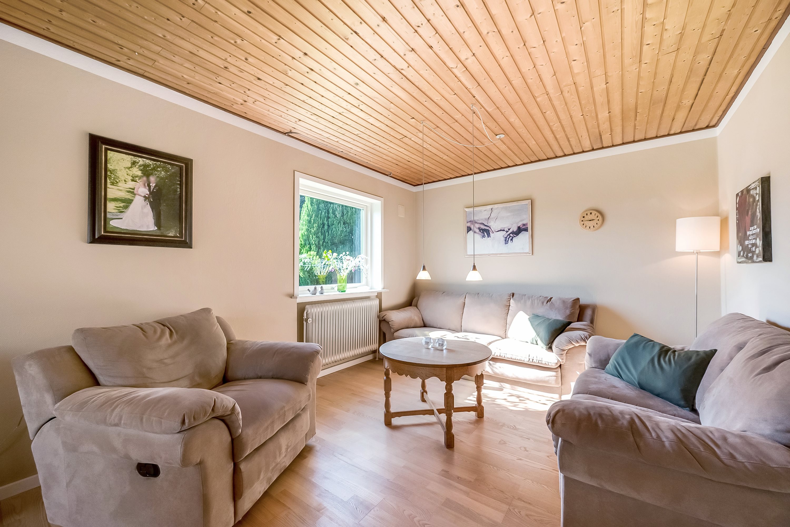 Fremhævet stue billede i fuldskærmstilstand. Billede af Lille Fiskbækvej 12, Fiskbæk, 6920 Videbæk