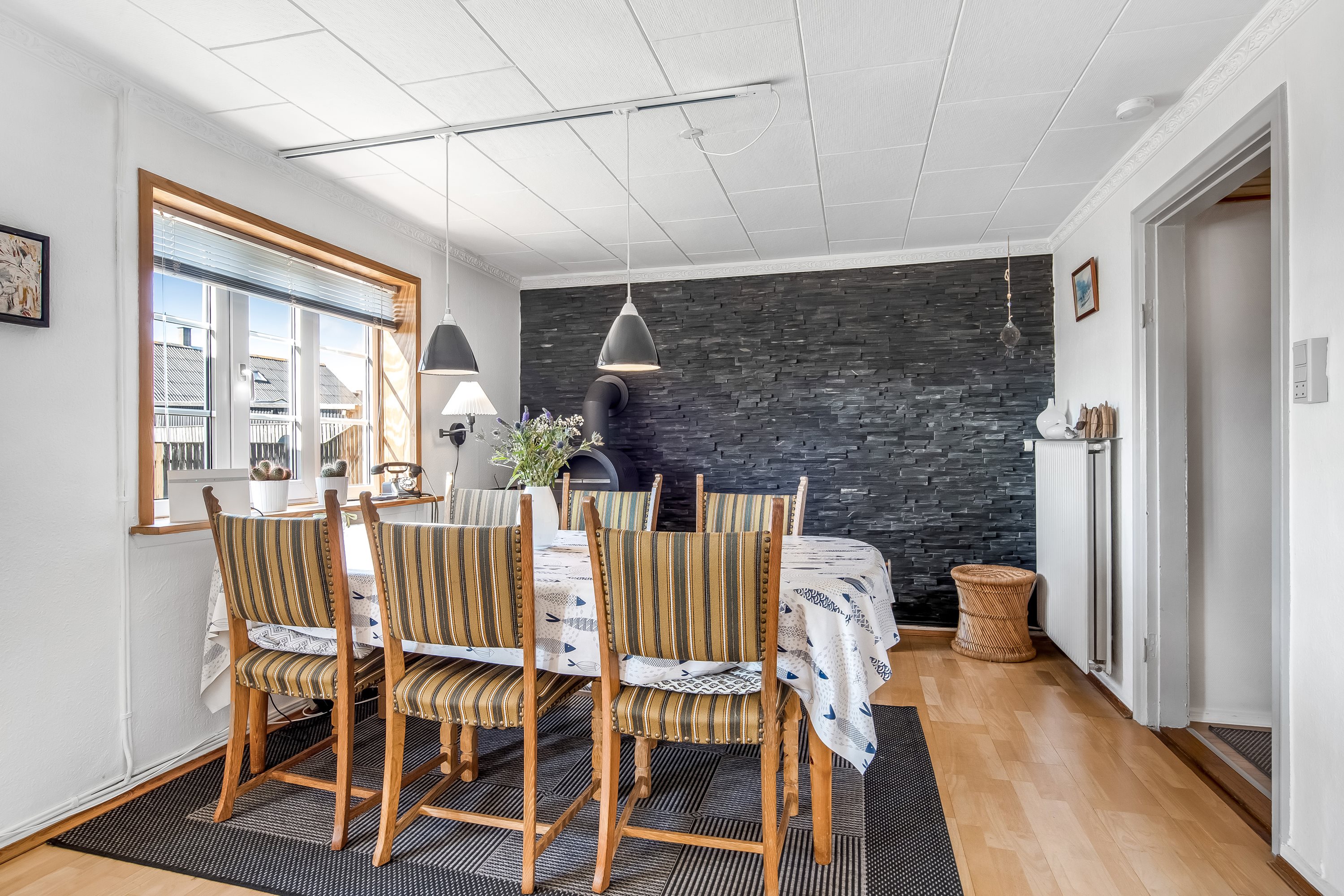 Fremhævet spisestue billede i fuldskærmstilstand. Billede af Manøvej 9, 7680 Thyborøn