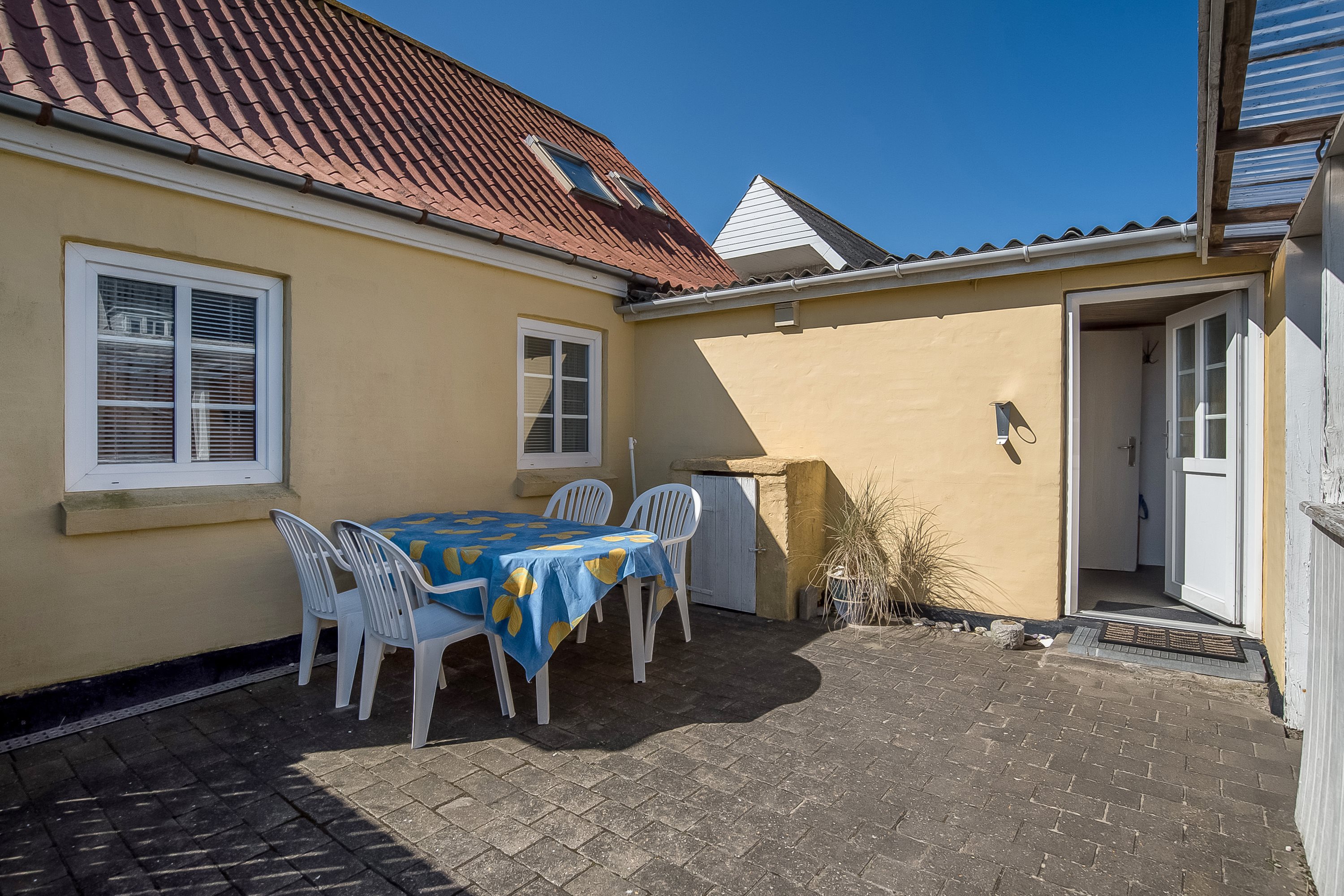 Fremhævet terrasse billede i fuldskærmstilstand. Billede af Manøvej 9, 7680 Thyborøn