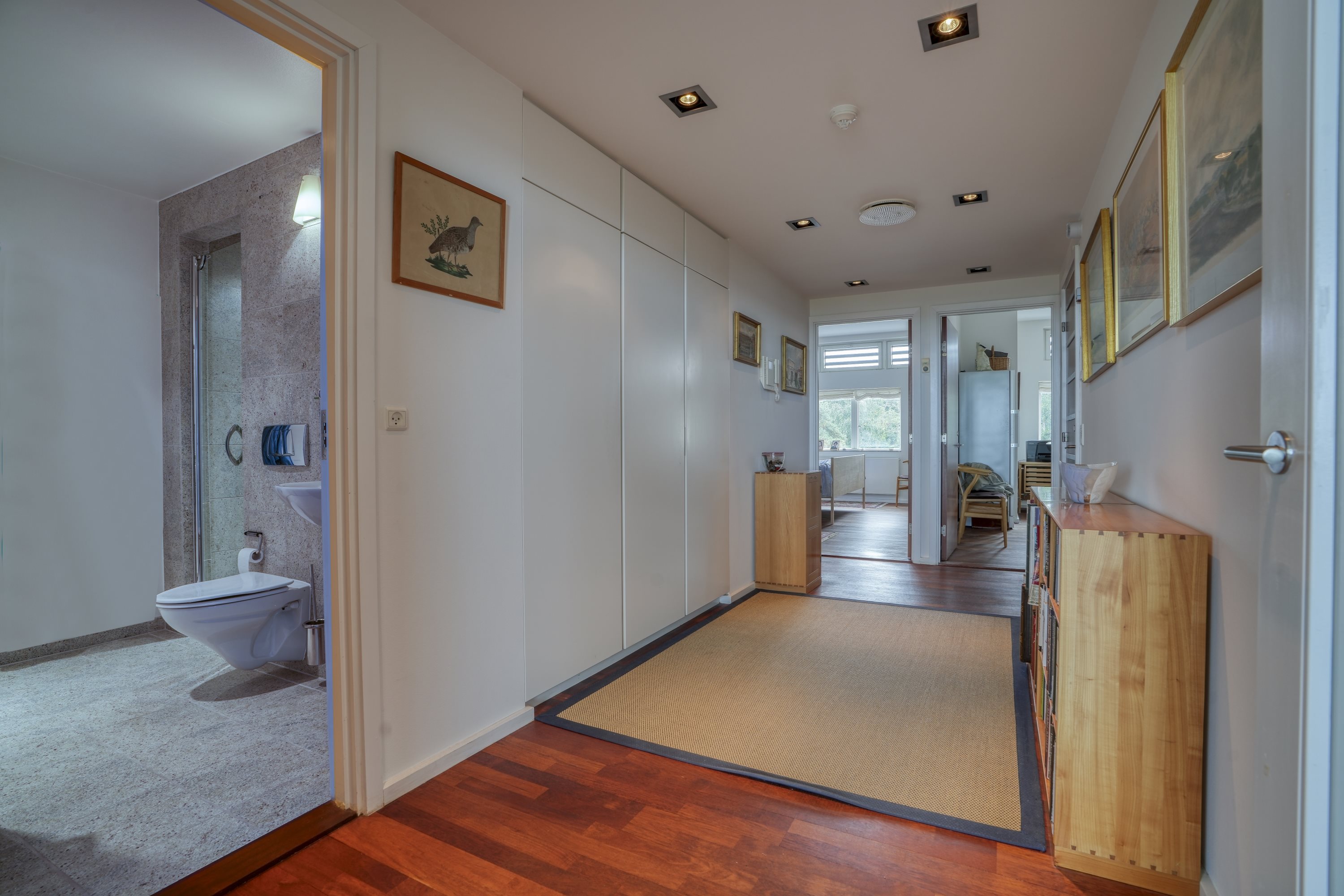 Fremhævet entré billede i fuldskærmstilstand. Billede af Kystvej 20, 2. 2., 3100 Hornbæk