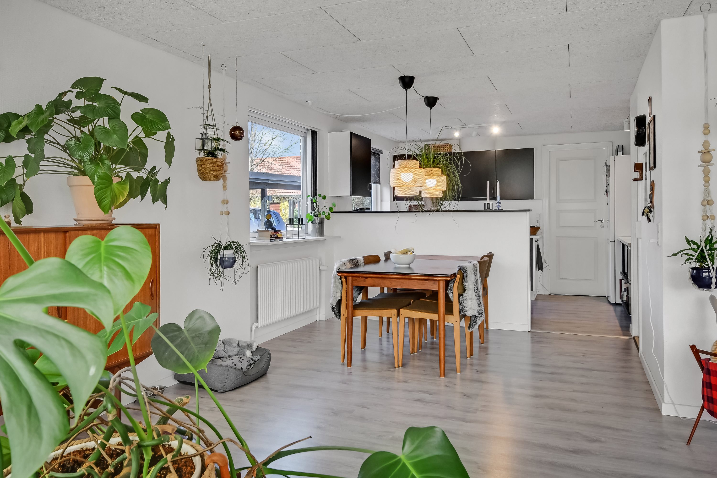 Fremhævet stue billede i fuldskærmstilstand. Billede af Elmelunden 101, 7190 Billund