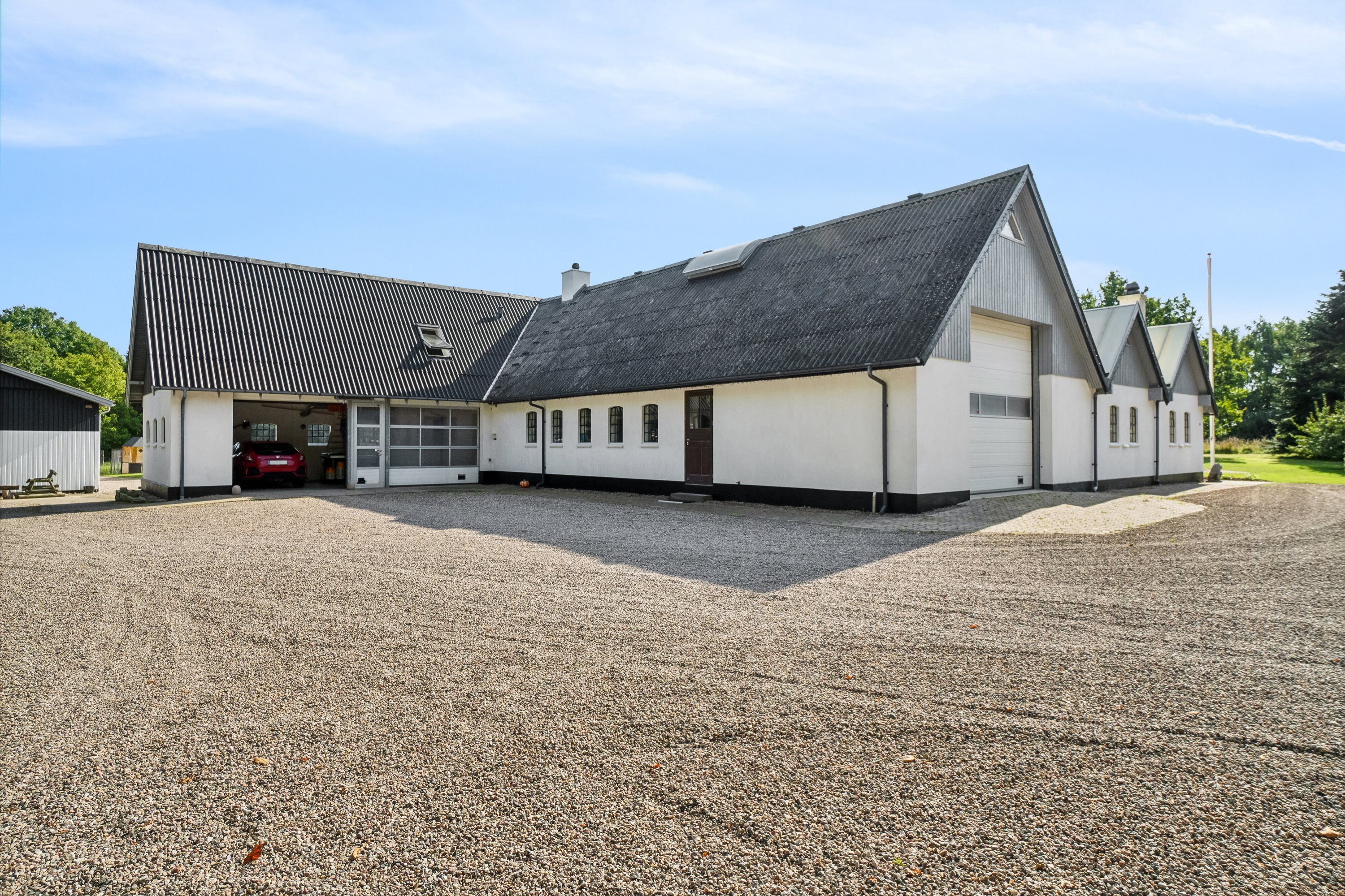 Fremhævet udendørs billede i fuldskærmstilstand. Billede af Tingvejen 57, 4400 Kalundborg