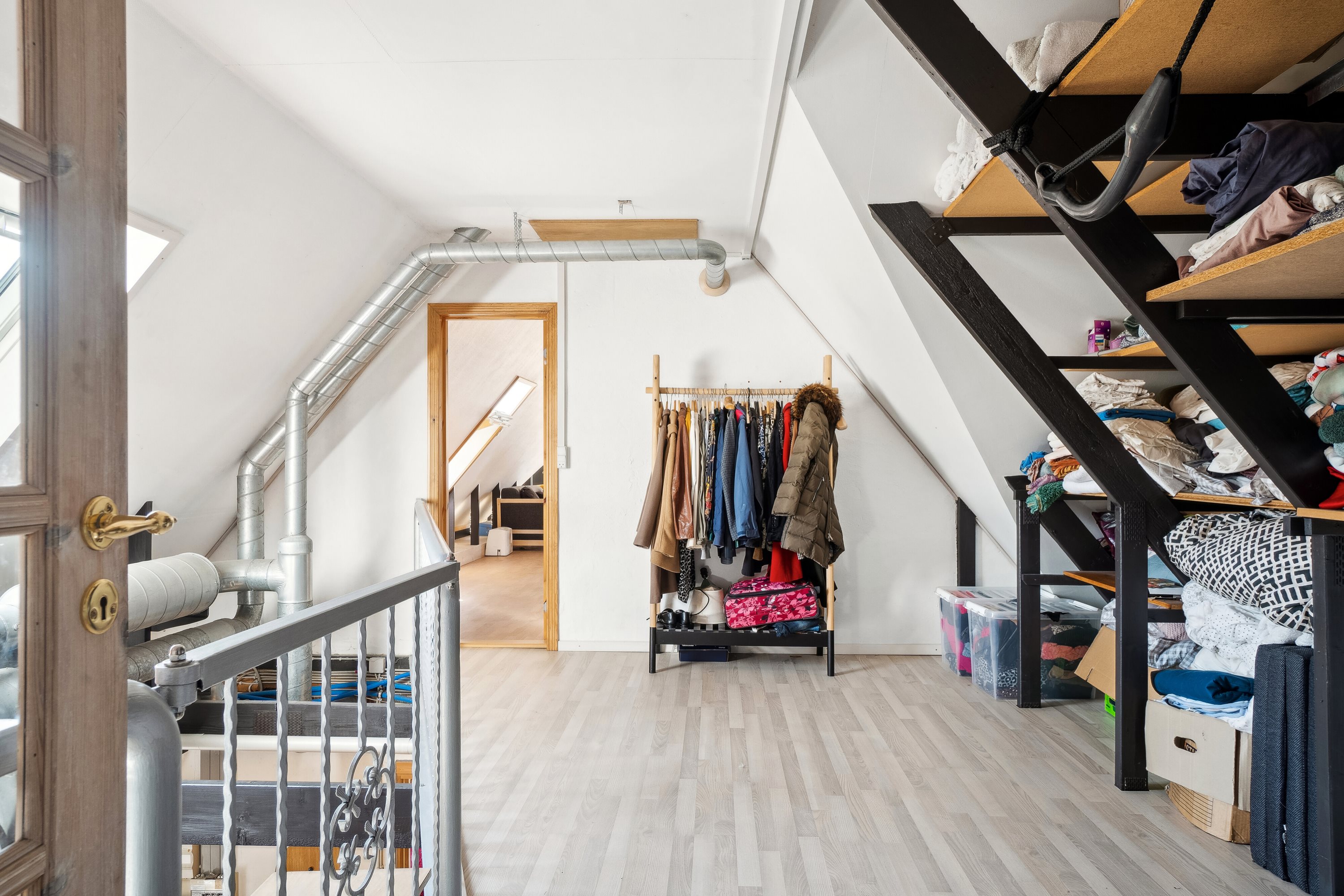 Fremhævet indendørs billede i fuldskærmstilstand. Billede af Tingvejen 57, 4400 Kalundborg