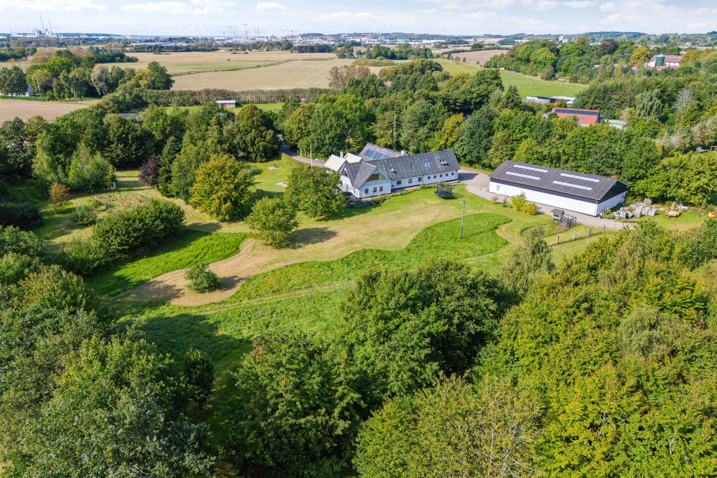 Fremhævet luftfoto billede i fuldskærmstilstand. Billede af Tingvejen 57, 4400 Kalundborg