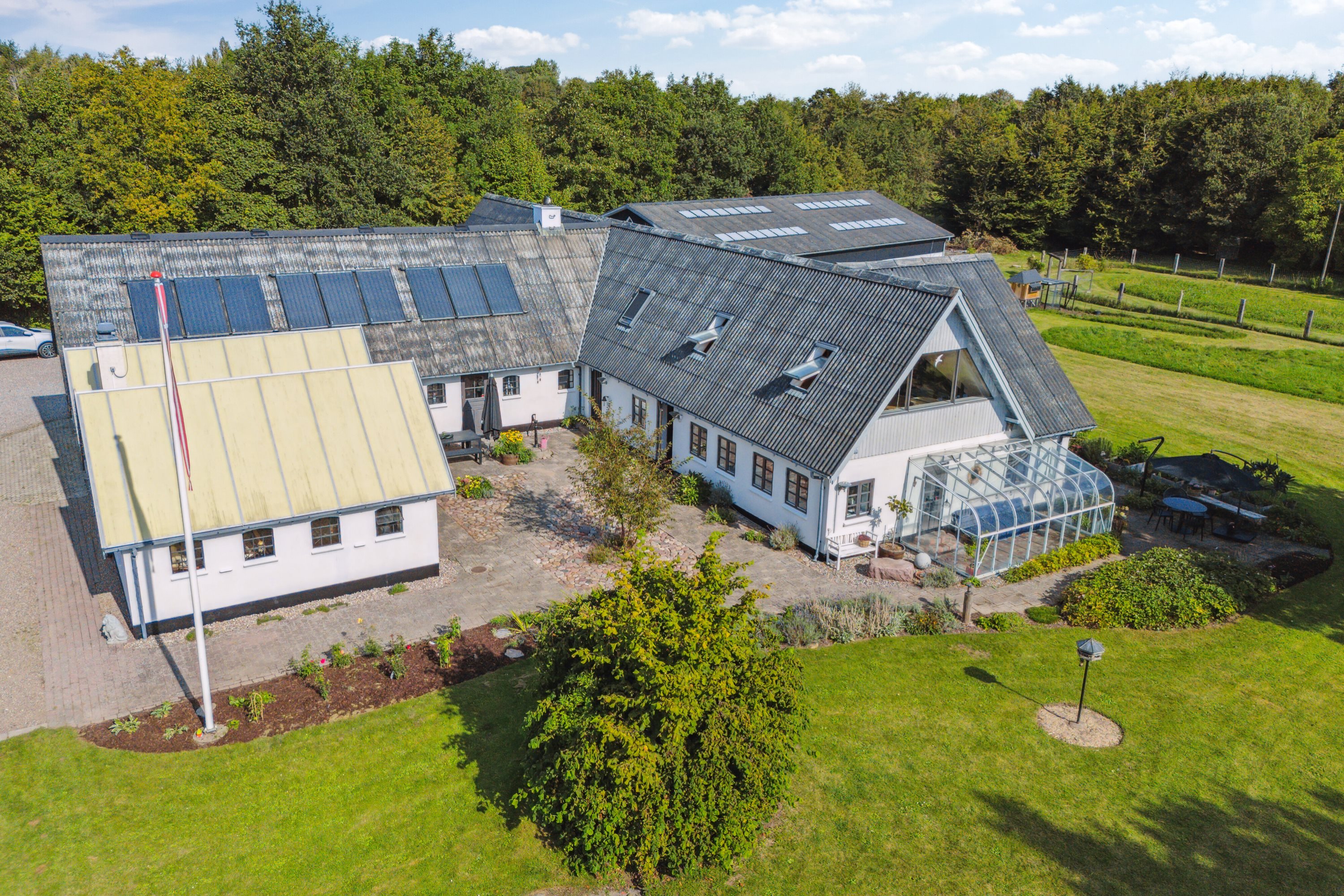 Fremhævet luftfoto billede i fuldskærmstilstand. Billede af Tingvejen 57, 4400 Kalundborg