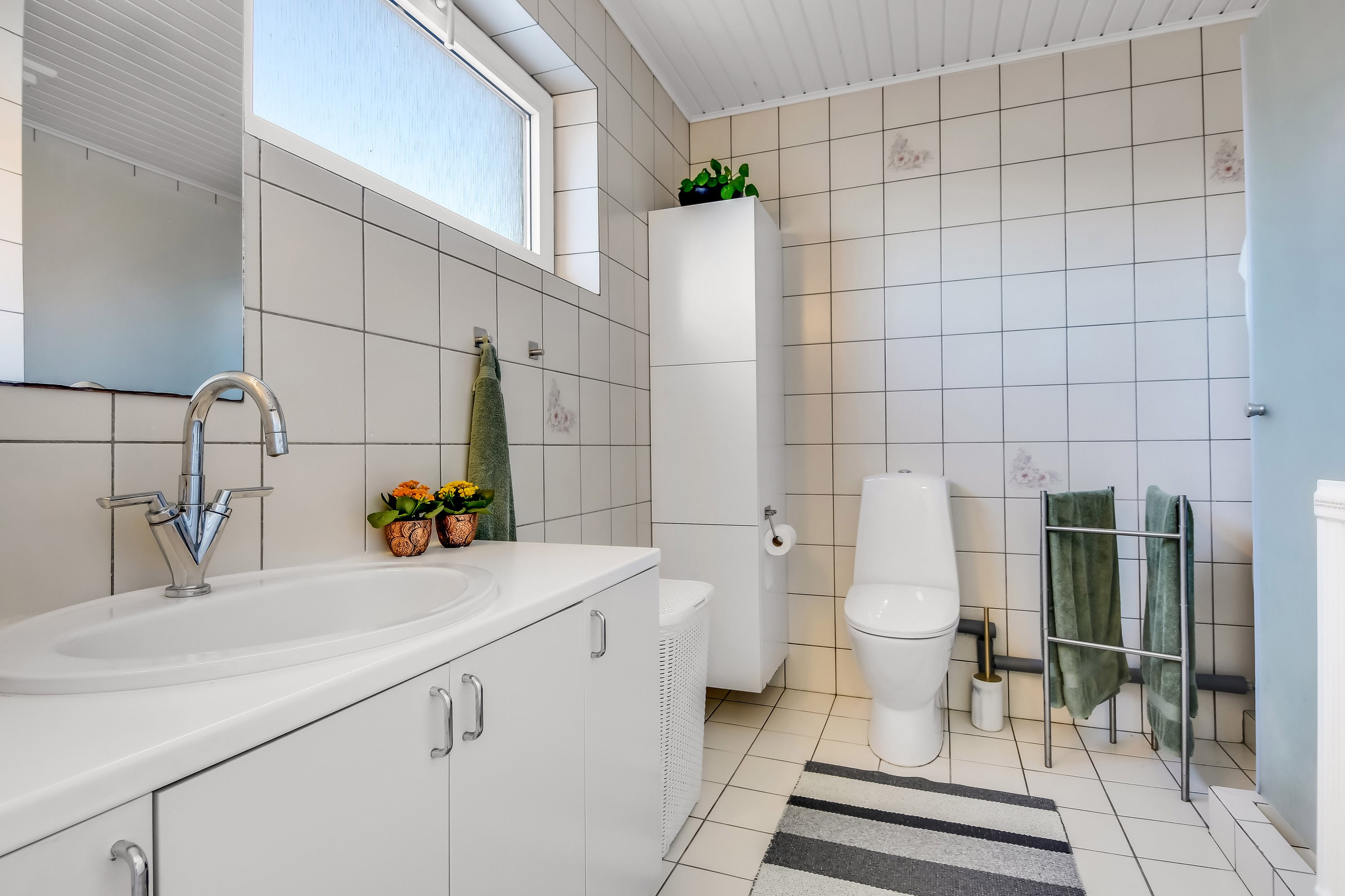 Fremhævet toilet billede i fuldskærmstilstand. Billede af Gl Færgevej 14, Oddesund Syd, 7600 Struer