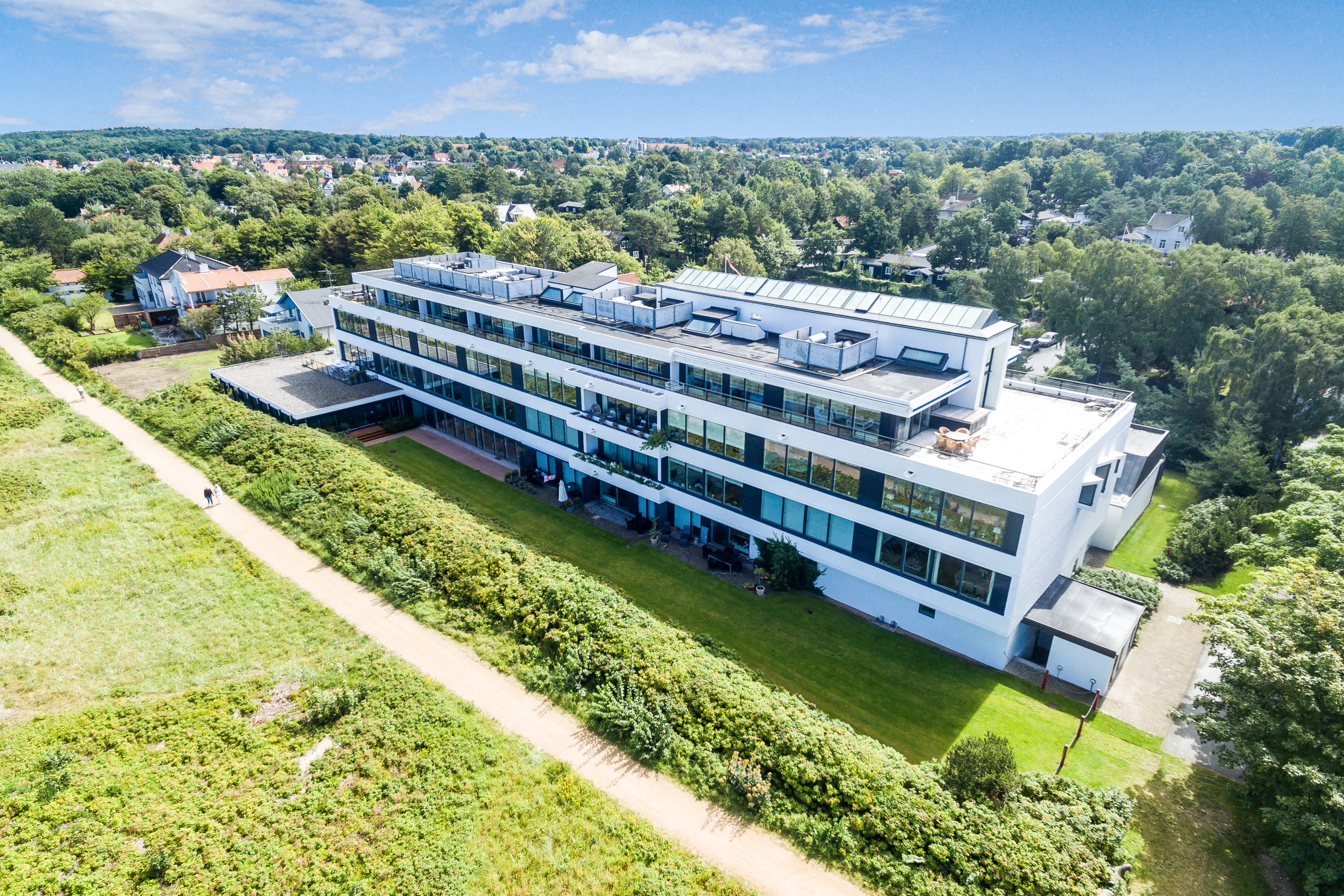 Miniaturebillede 1: andet. Billede af Kystvej 20, 2. 2., 3100 Hornbæk