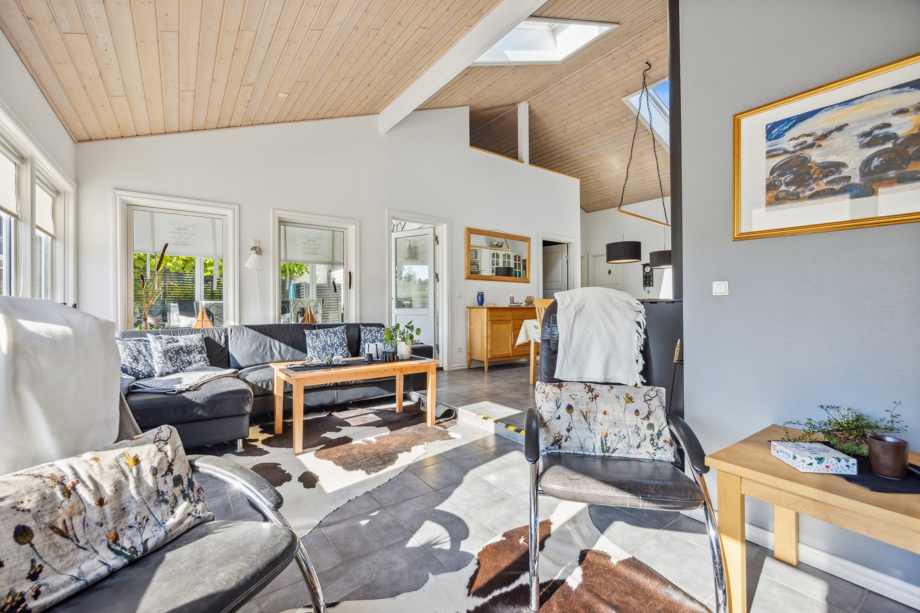 Fremhævet stue billede i fuldskærmstilstand. Billede af Jupitervej 16, Gl Bisnap, 9370 Hals