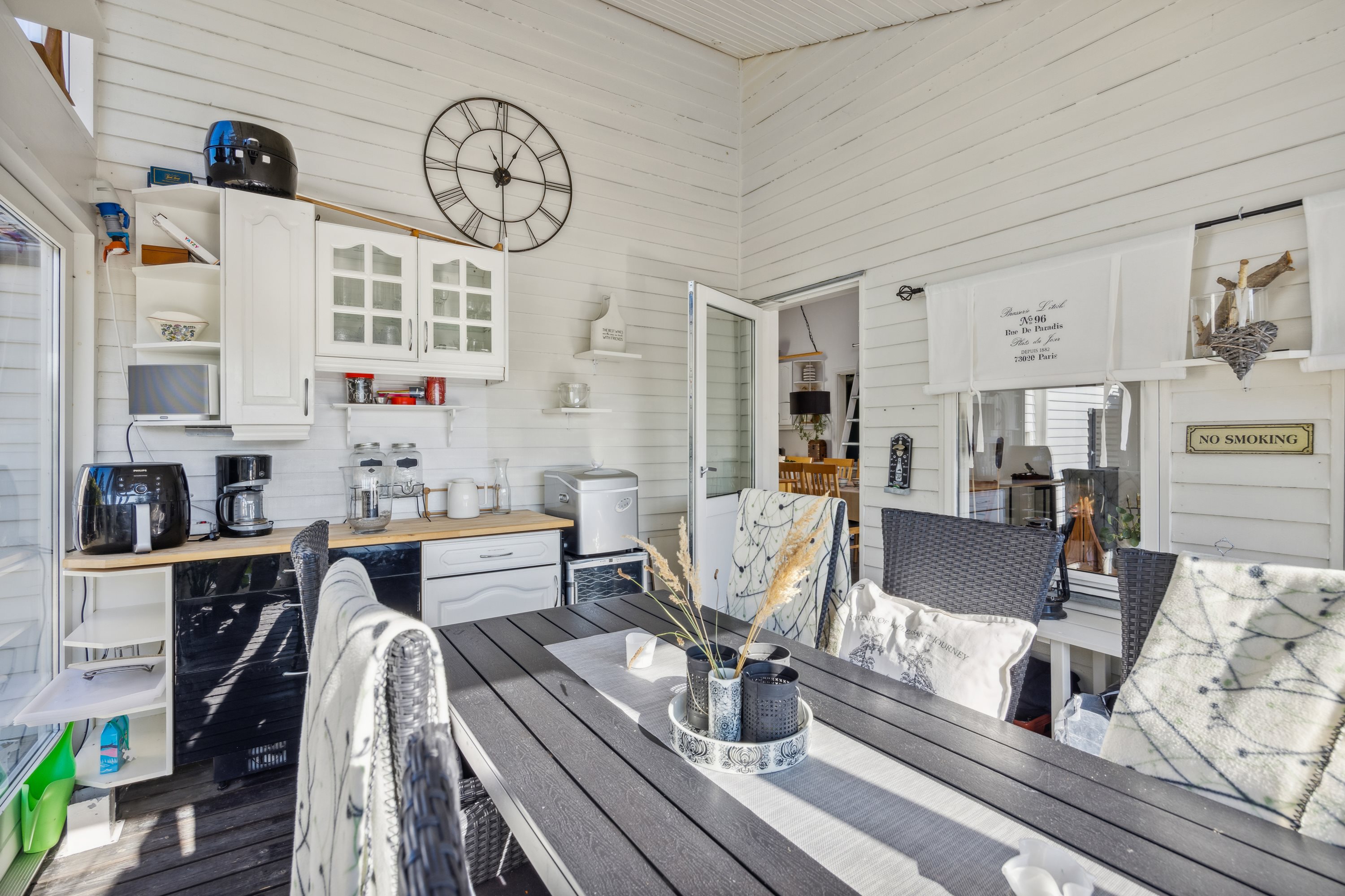 Fremhævet udestue billede i fuldskærmstilstand. Billede af Jupitervej 16, Gl Bisnap, 9370 Hals