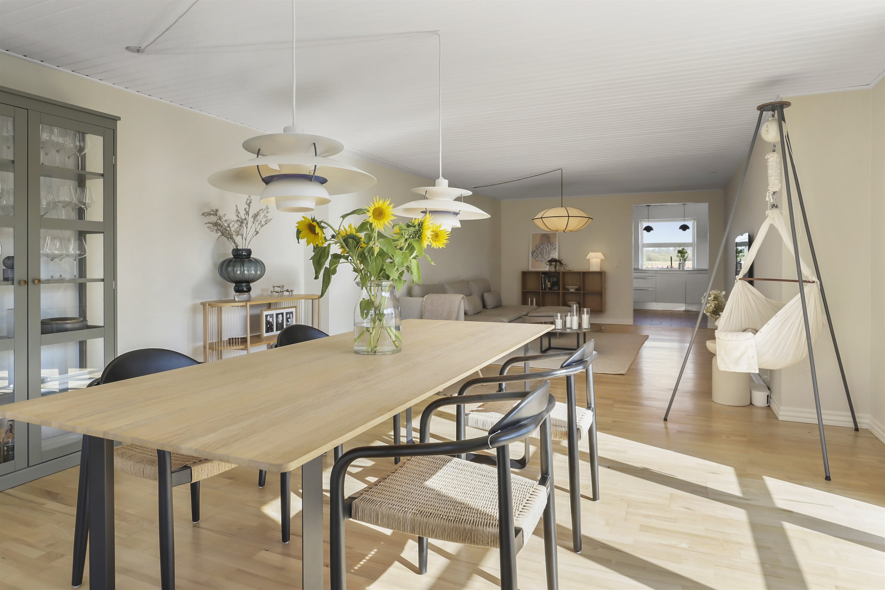 Fremhævet stue billede i fuldskærmstilstand. Billede af Milbakvej 64, 9381 Sulsted