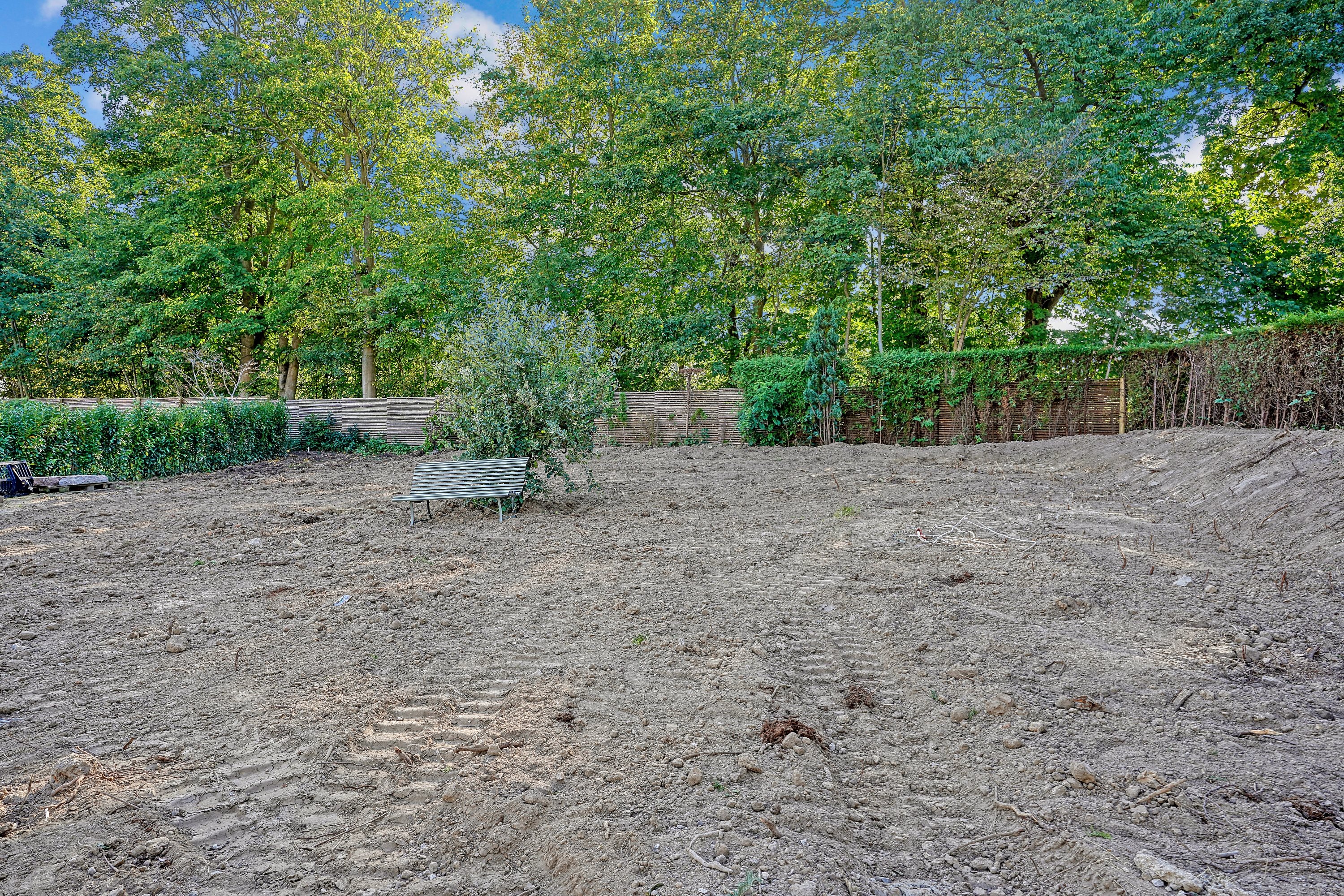 Fremhævet grund billede i fuldskærmstilstand. Billede af Strand Alle 11, 3050 Humlebæk