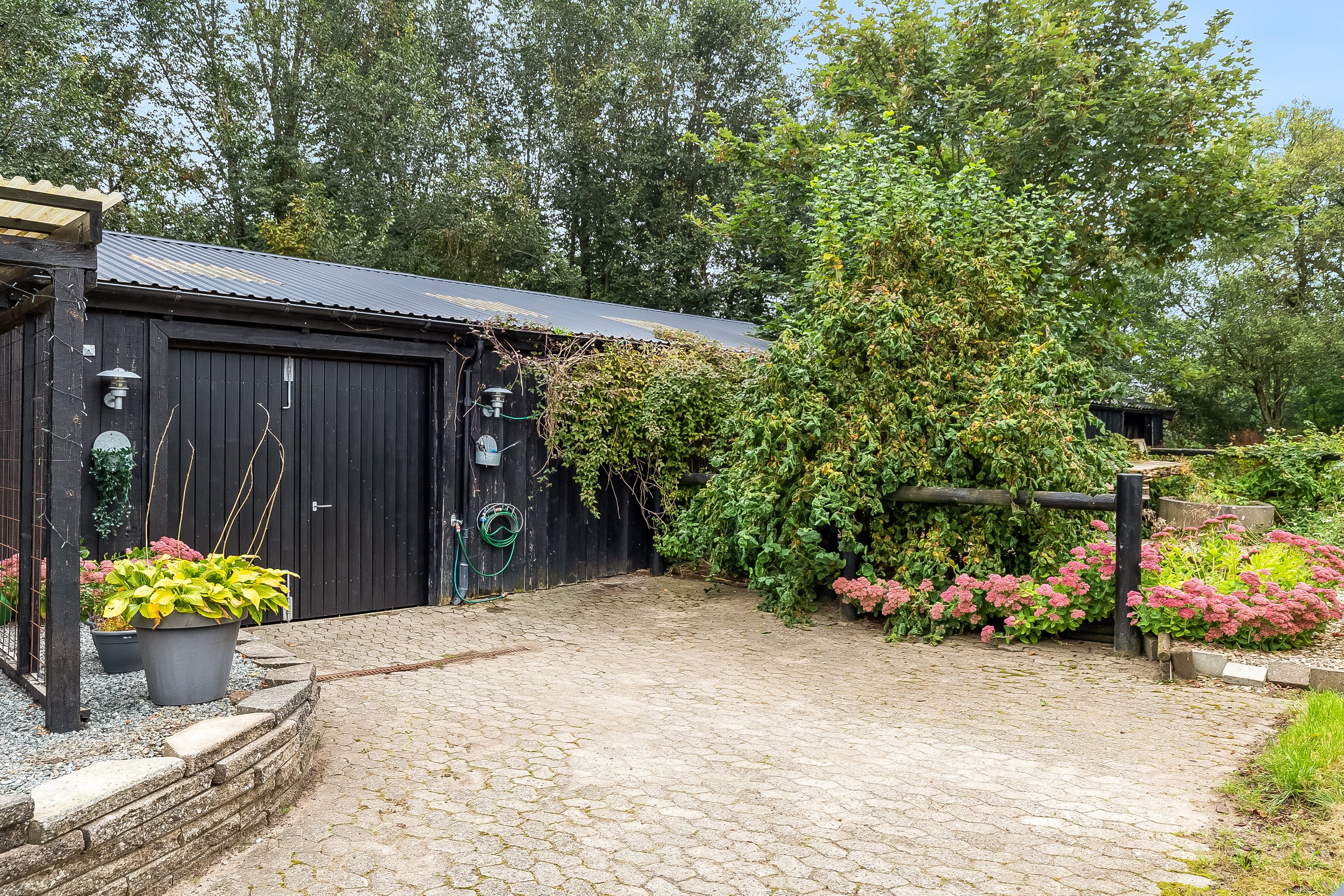 Fremhævet stald billede i fuldskærmstilstand. Billede af Ny Østerbyvej 3, 6580 Vamdrup