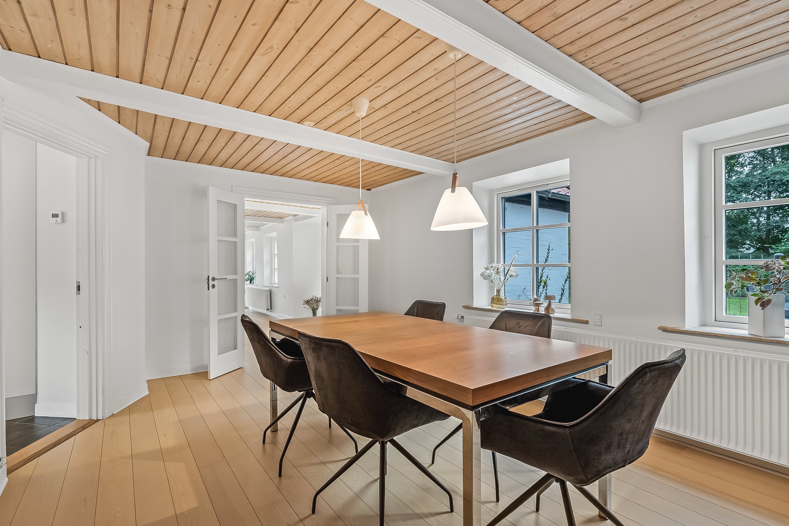 Fremhævet spisestue billede i fuldskærmstilstand. Billede af Ny Østerbyvej 3, 6580 Vamdrup