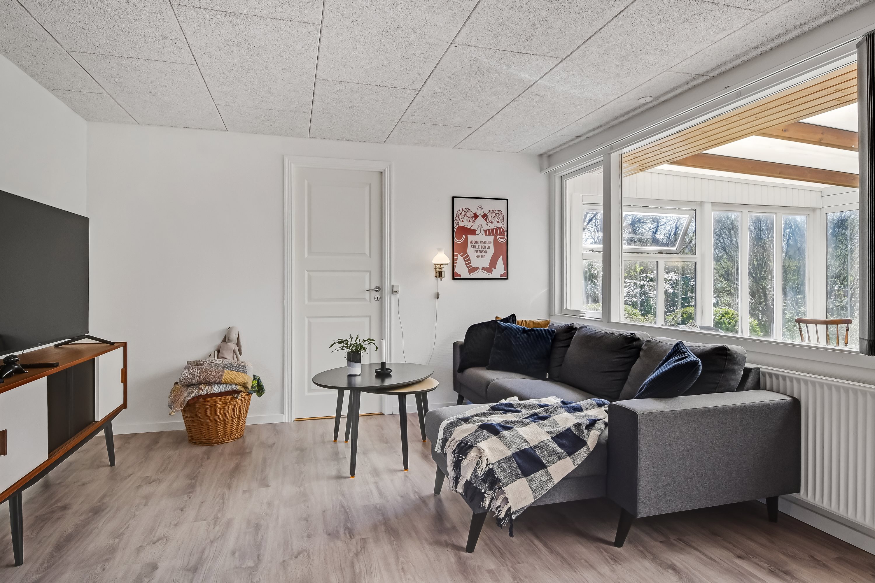 Fremhævet stue billede i fuldskærmstilstand. Billede af Elmelunden 101, 7190 Billund