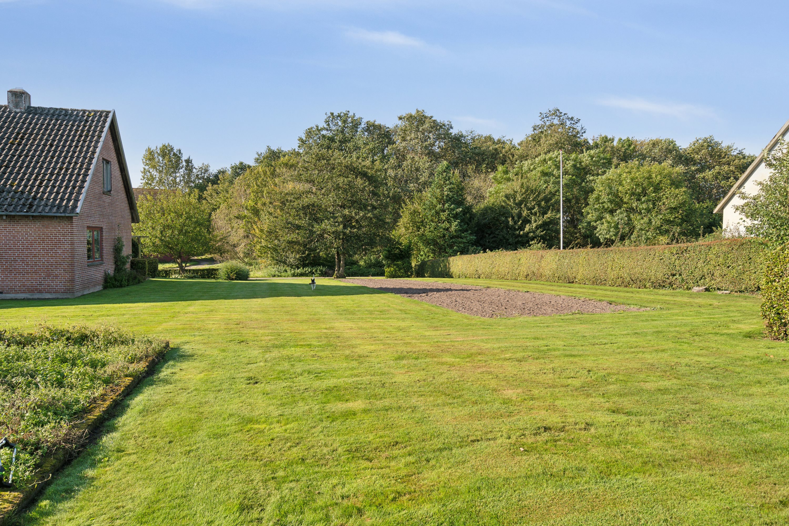Fremhævet have billede i fuldskærmstilstand. Billede af Fælledgårdsvej 15, Egeby, 5450 Otterup