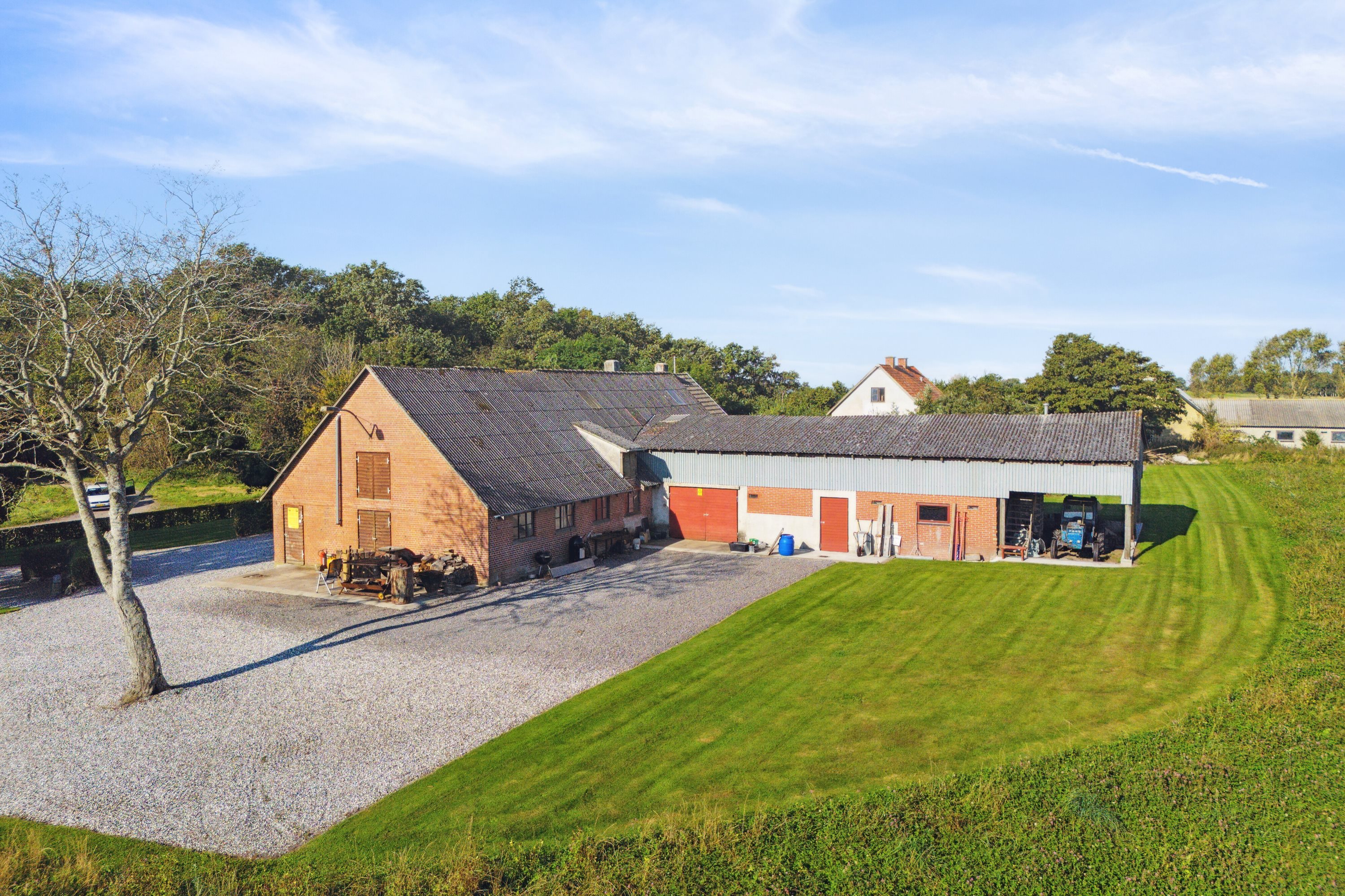 Fremhævet set fra haven billede i fuldskærmstilstand. Billede af Fælledgårdsvej 15, Egeby, 5450 Otterup