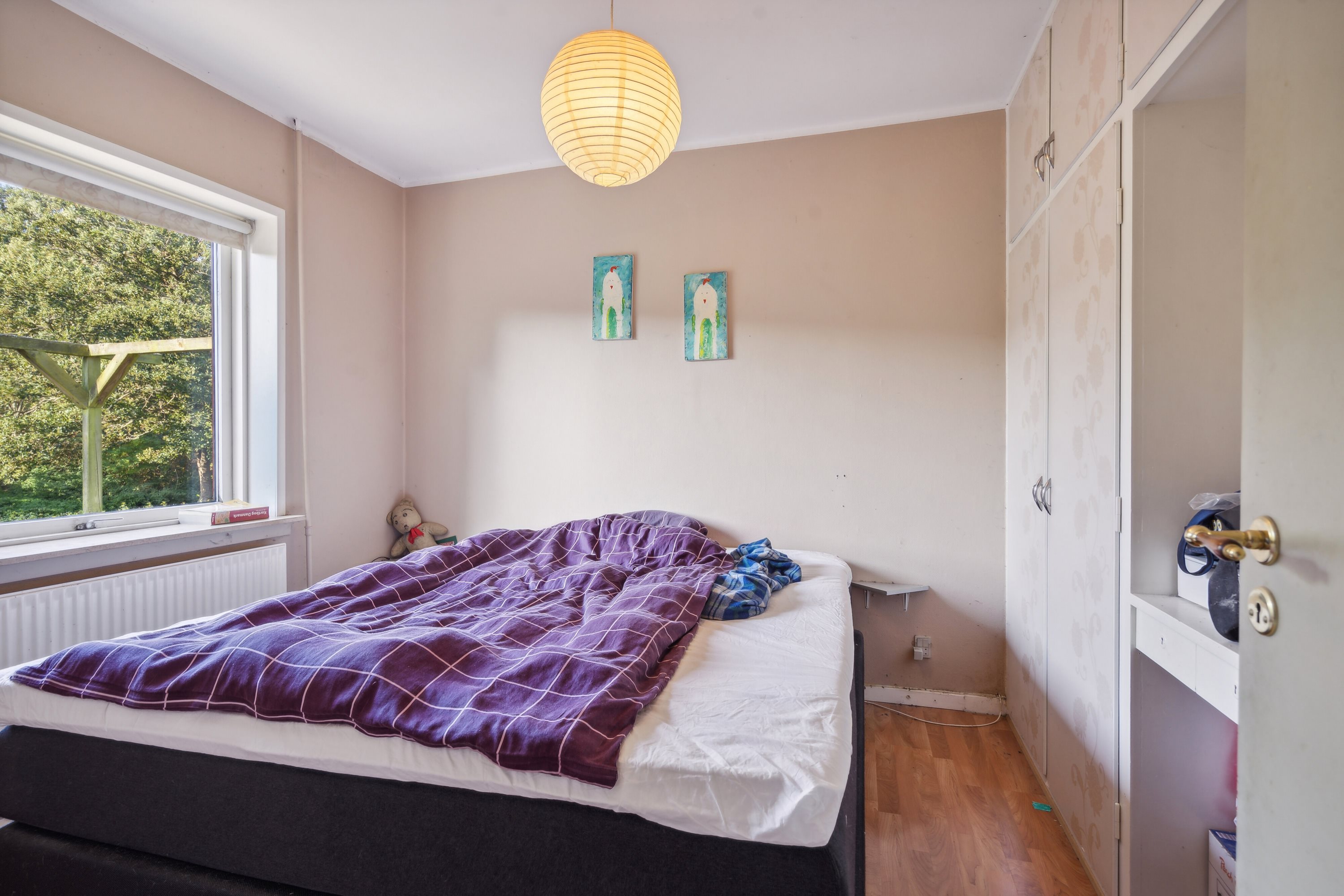 Fremhævet soveværelse billede i fuldskærmstilstand. Billede af Fælledgårdsvej 15, Egeby, 5450 Otterup