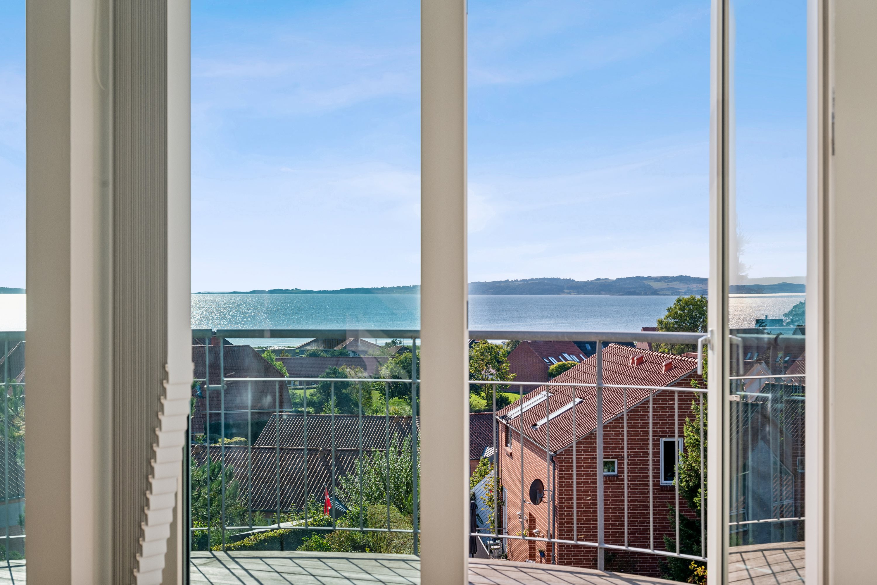 Fremhævet udsigt billede i fuldskærmstilstand. Billede af Søskrænten 29, Vibæk Strand, 8400 Ebeltoft