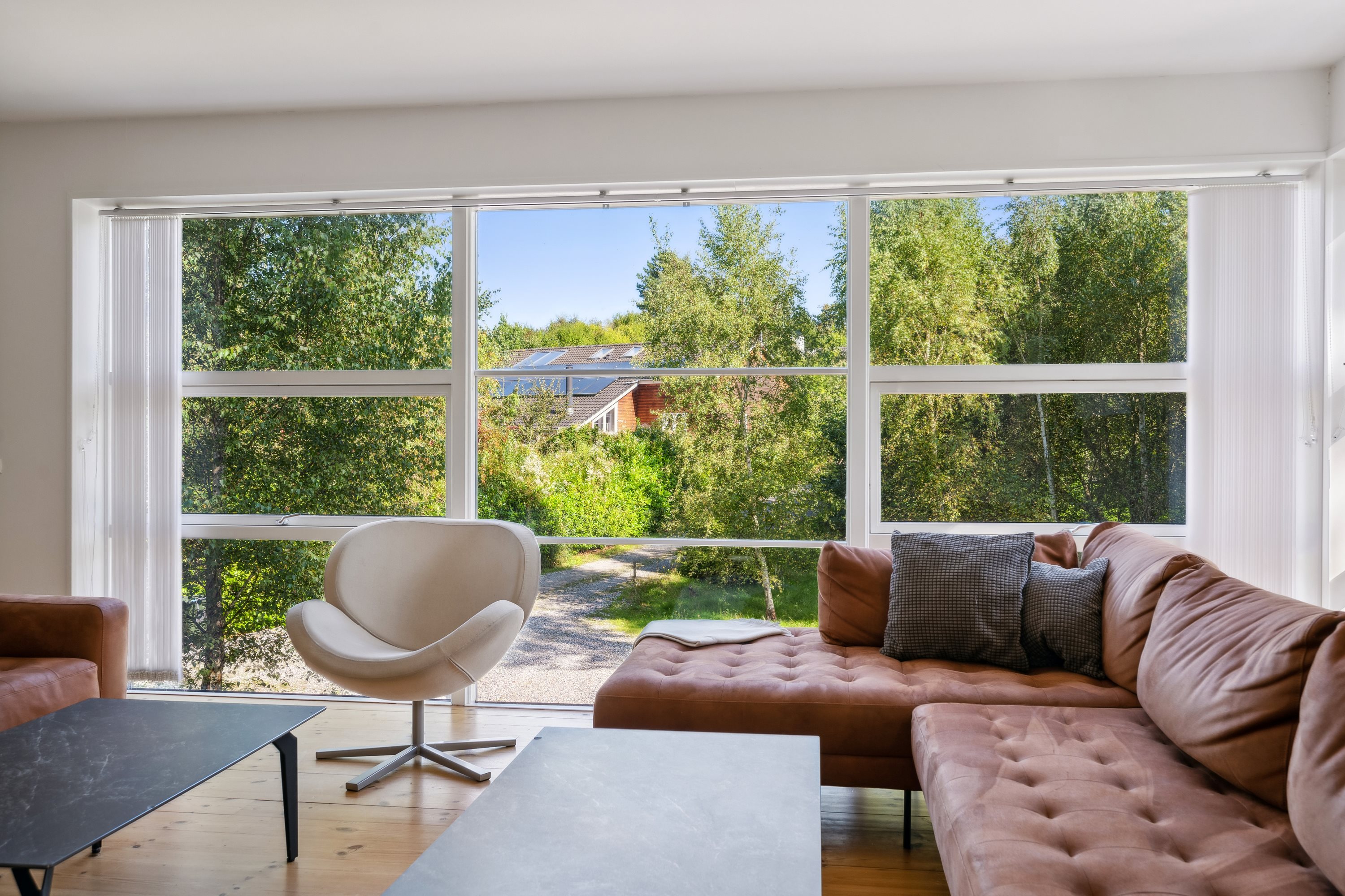 Fremhævet stue billede i fuldskærmstilstand. Billede af Atlasvej 19C, Dråby, 8400 Ebeltoft