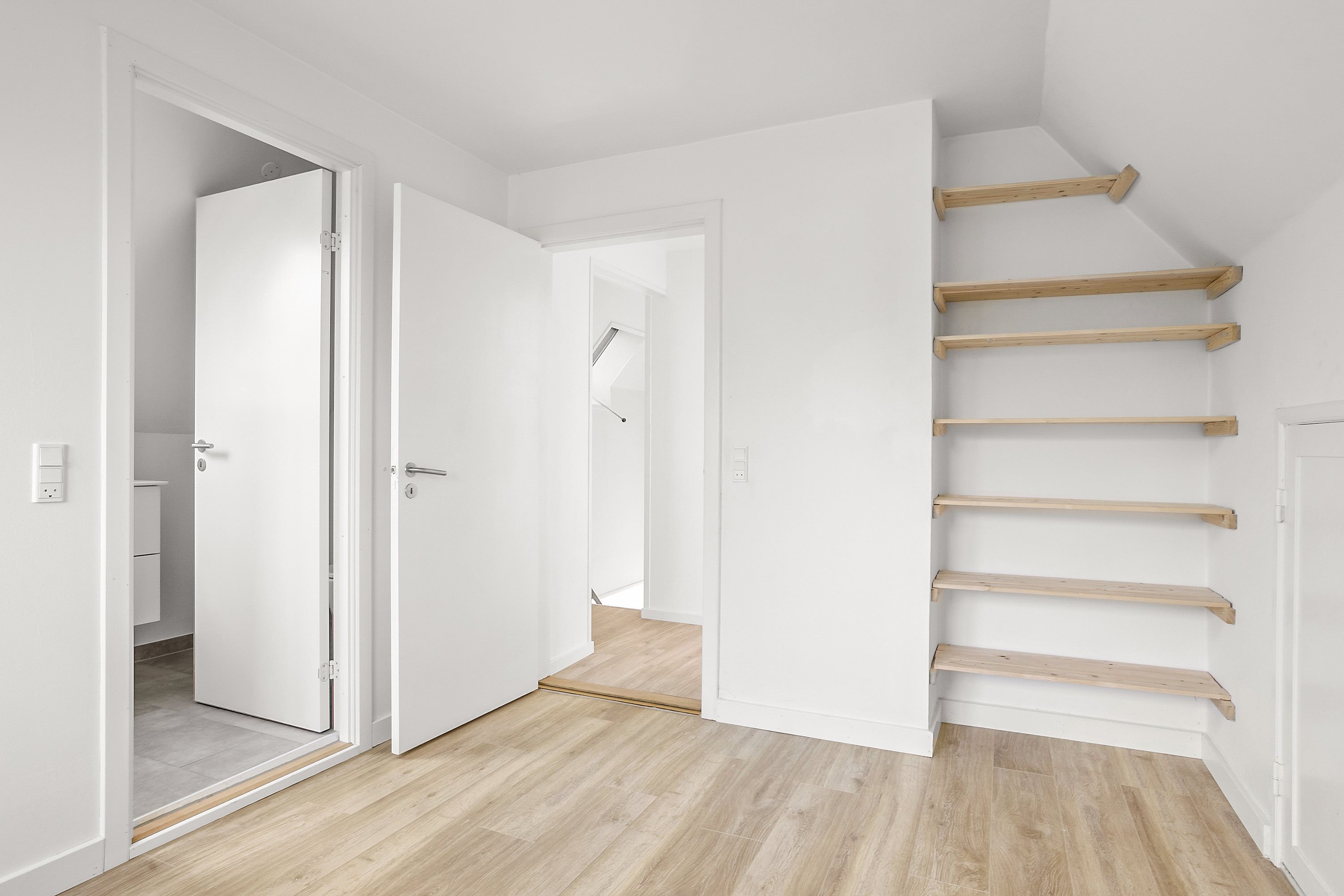 Fremhævet værelse billede i fuldskærmstilstand. Billede af Drosselvej 19, 6100 Haderslev