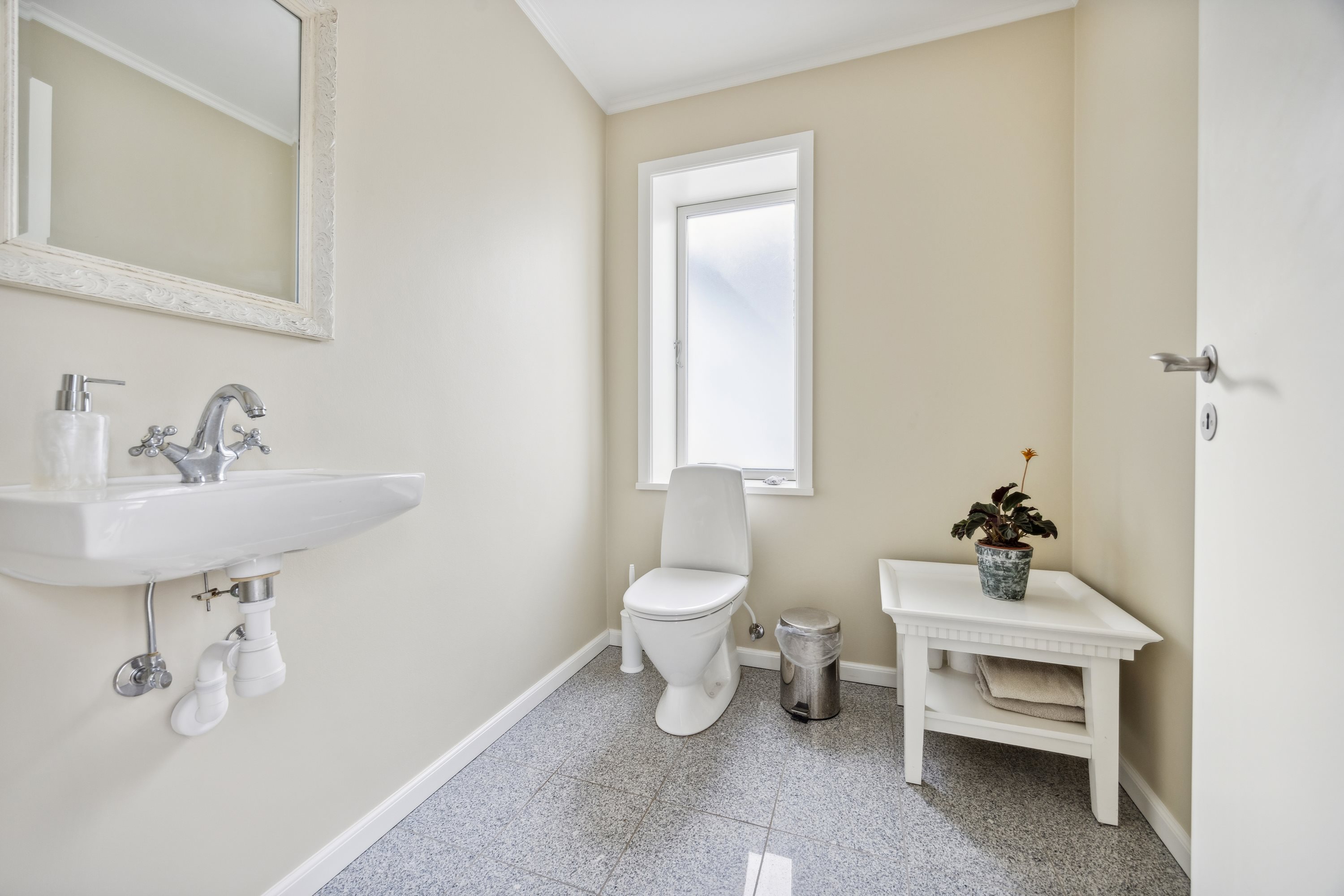 Fremhævet  billede i fuldskærmstilstand. Billede af Rolighedsvej 7, 9440 Aabybro