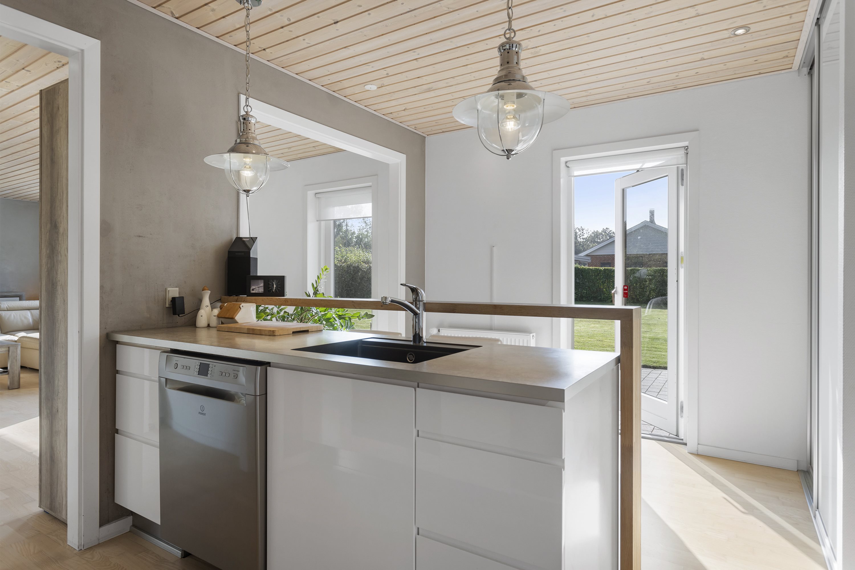 Fremhævet køkken billede i fuldskærmstilstand. Billede af Skyttevej 8, 9900 Frederikshavn