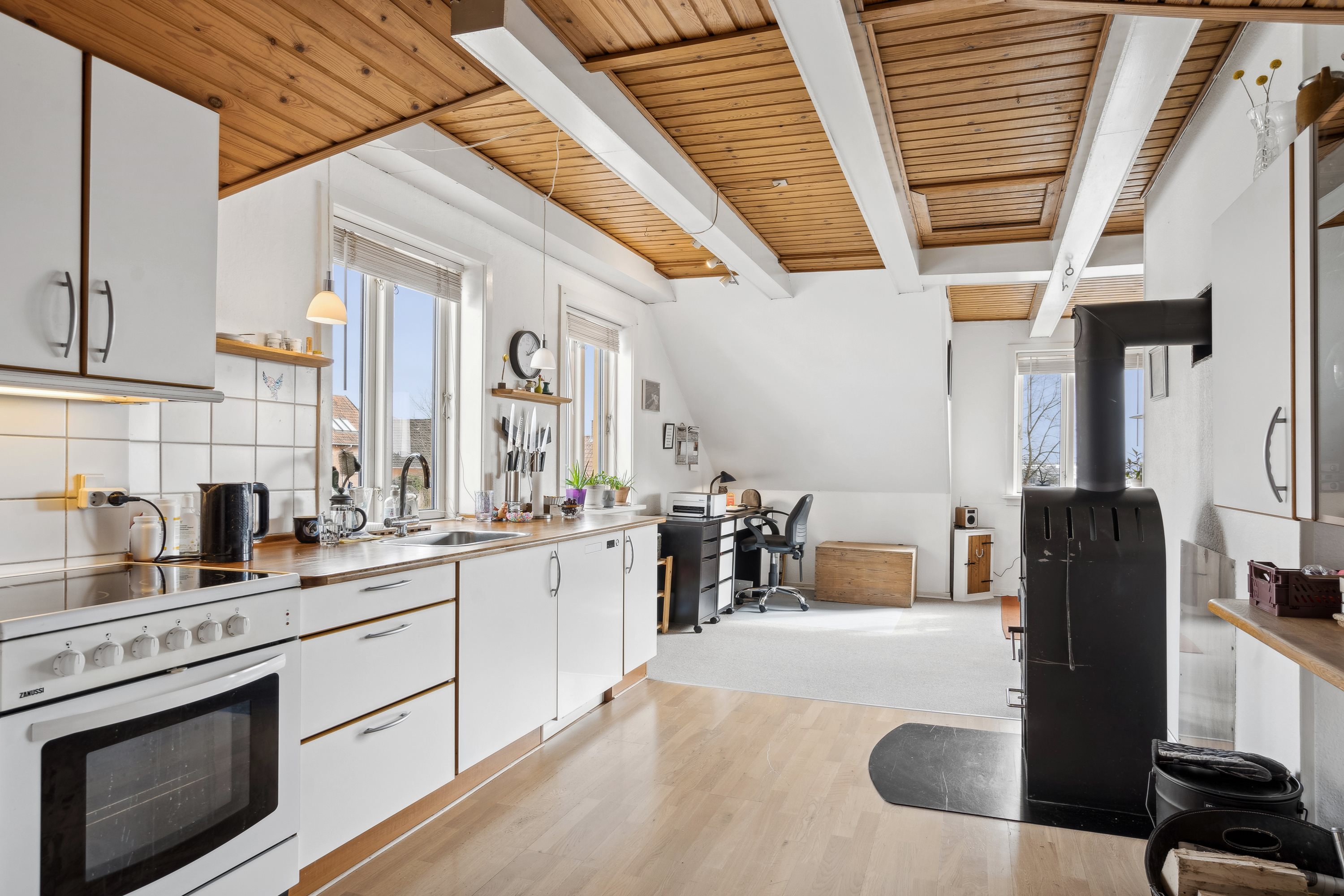 Fremhævet  billede i fuldskærmstilstand. Billede af Kongebakken 11A, 1., 5700 Svendborg