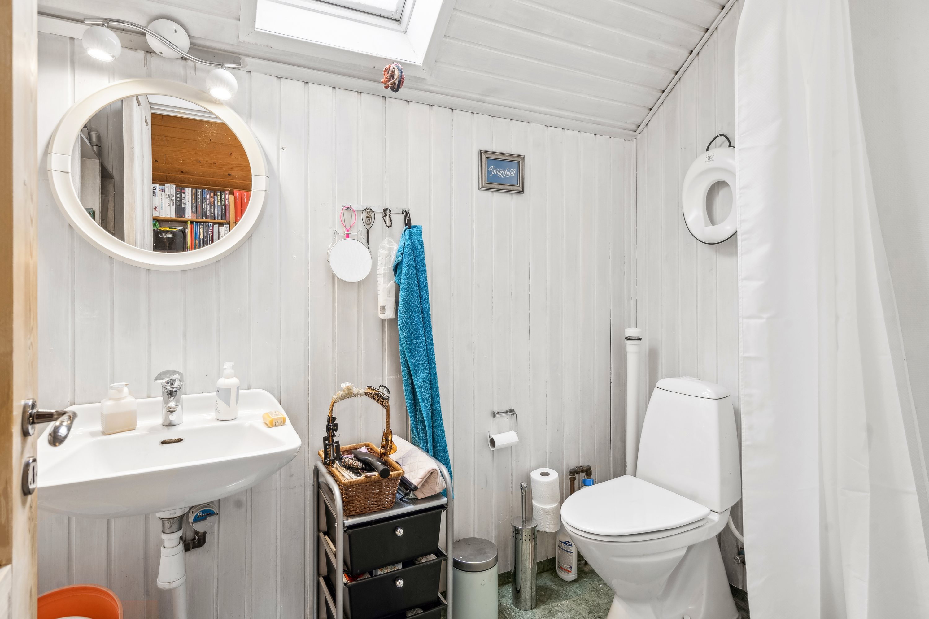 Fremhævet  billede i fuldskærmstilstand. Billede af Kongebakken 11A, 1., 5700 Svendborg