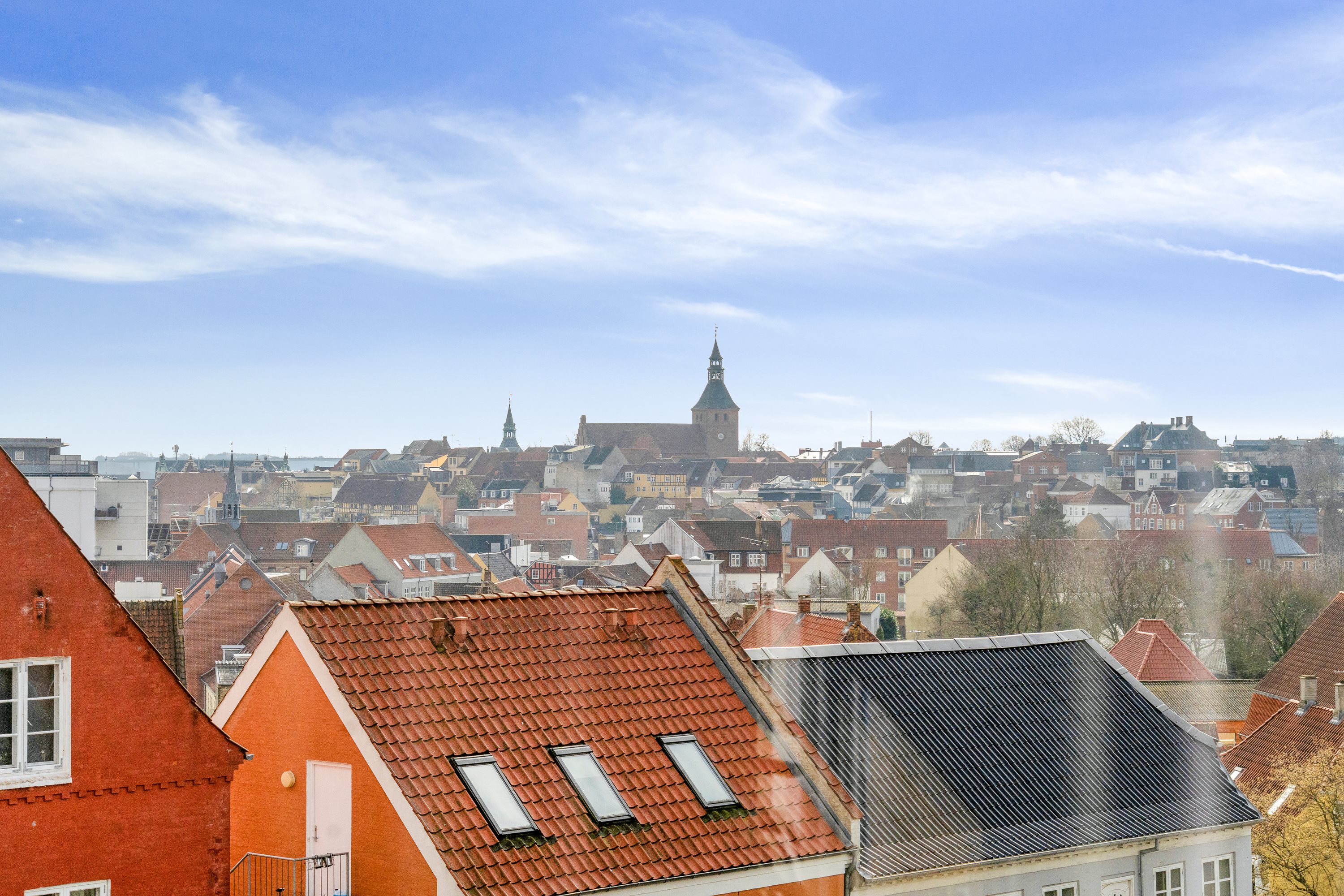 Fremhævet  billede i fuldskærmstilstand. Billede af Kongebakken 11A, 1., 5700 Svendborg