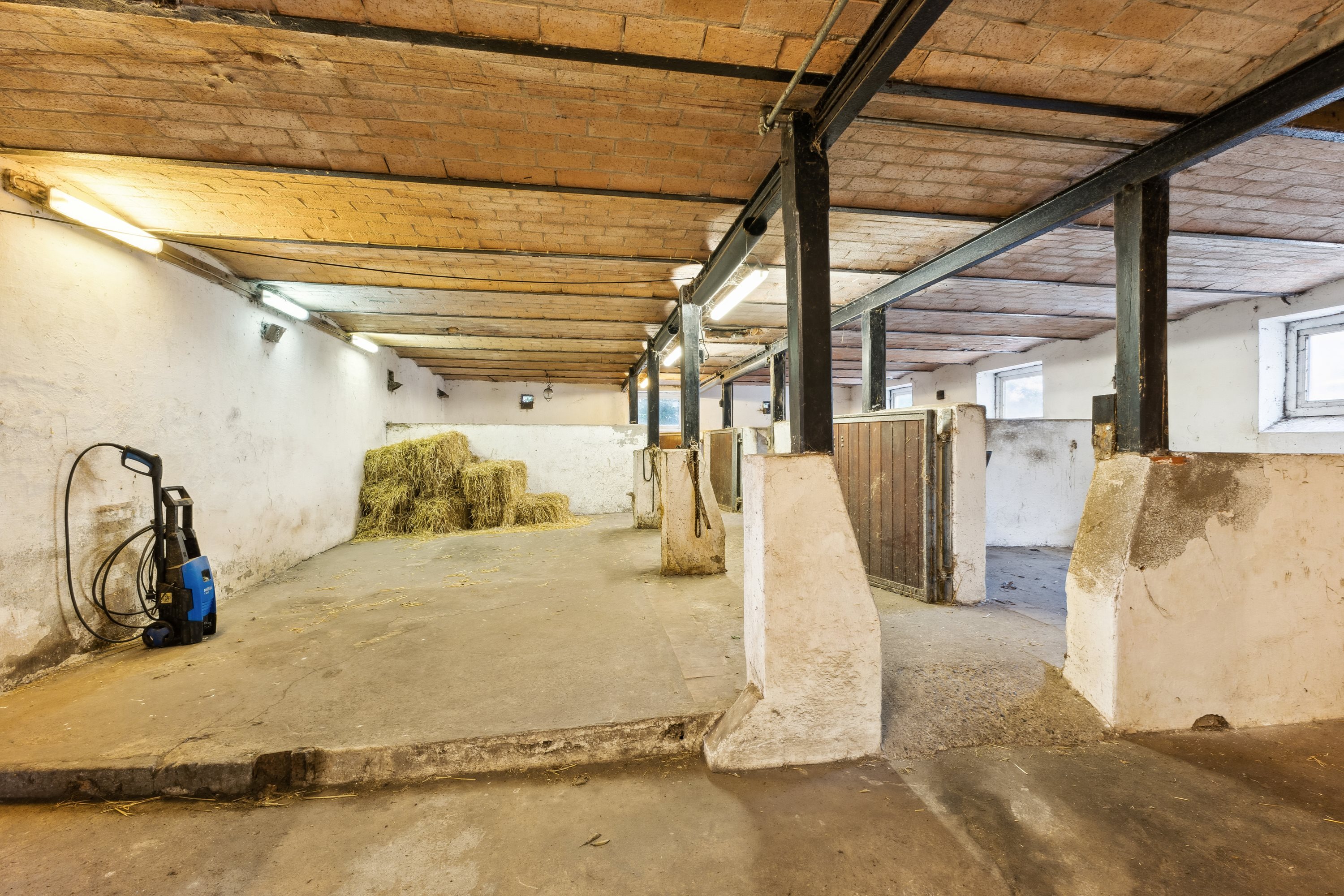 Fremhævet stald billede i fuldskærmstilstand. Billede af Valmuemarken 19A, 6771 Gredstedbro