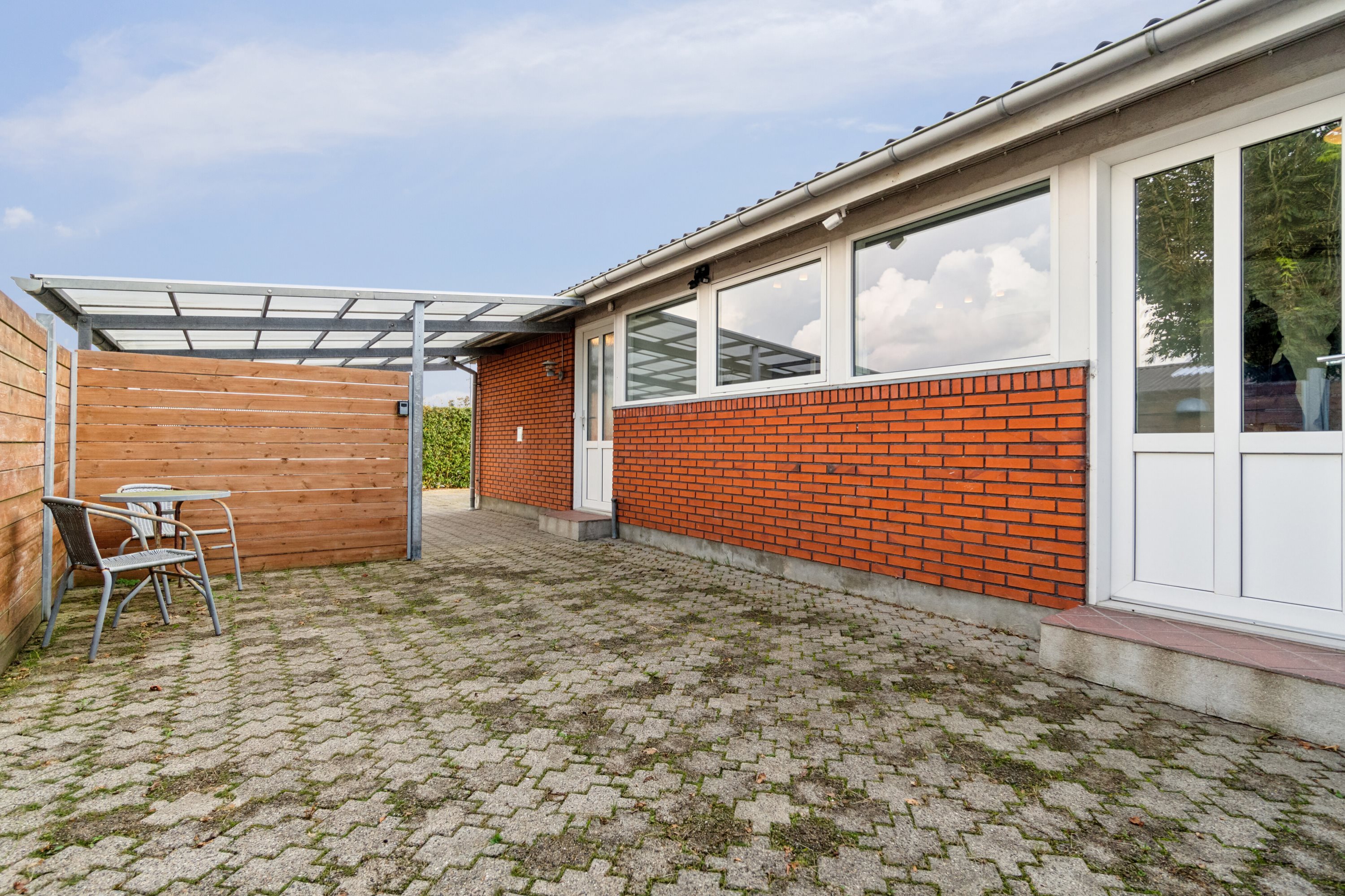 Fremhævet udendørs billede i fuldskærmstilstand. Billede af Algade 24, Koldby, 7752 Snedsted