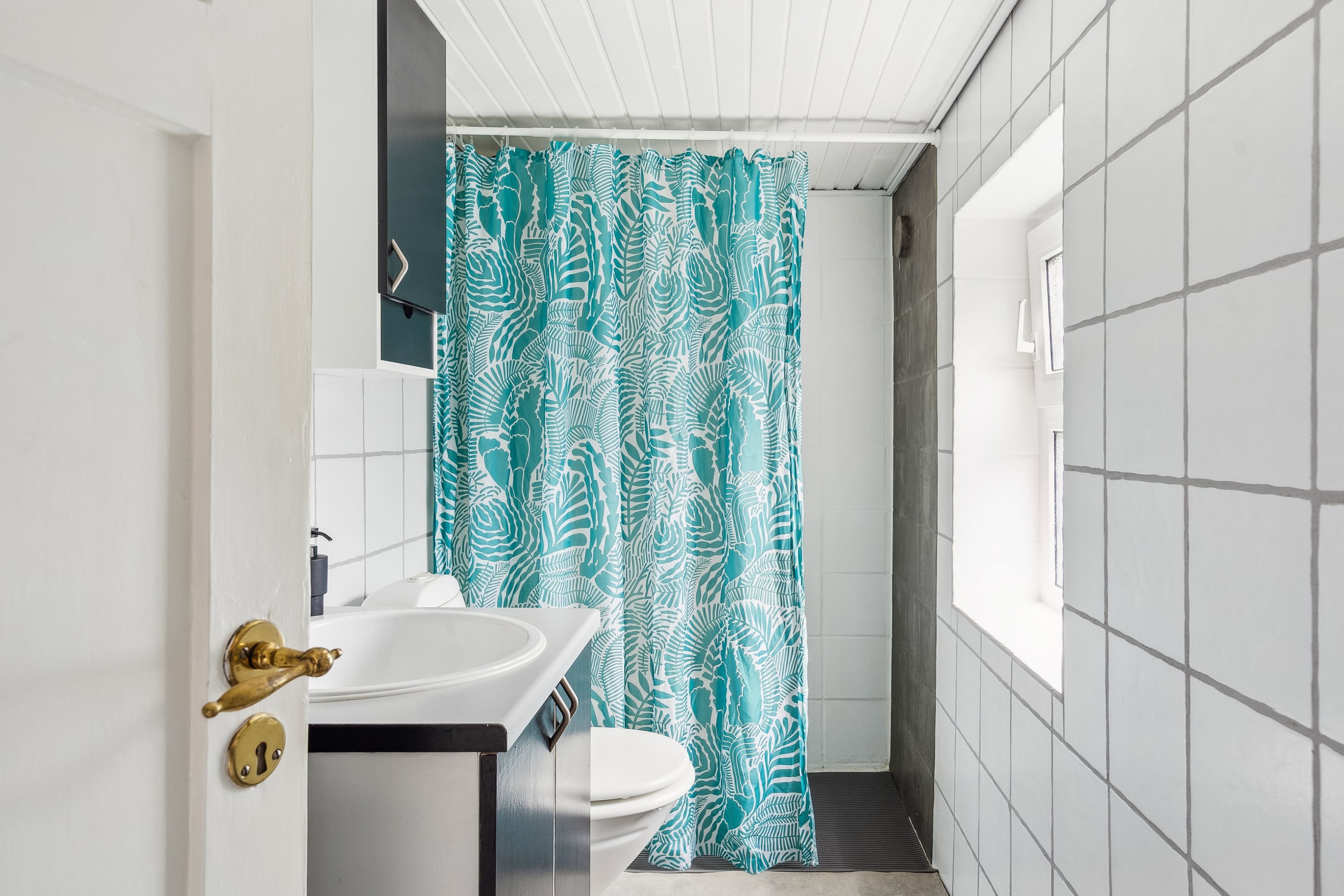 Fremhævet badeværelse billede i fuldskærmstilstand. Billede af Højersgade 7, 9850 Hirtshals