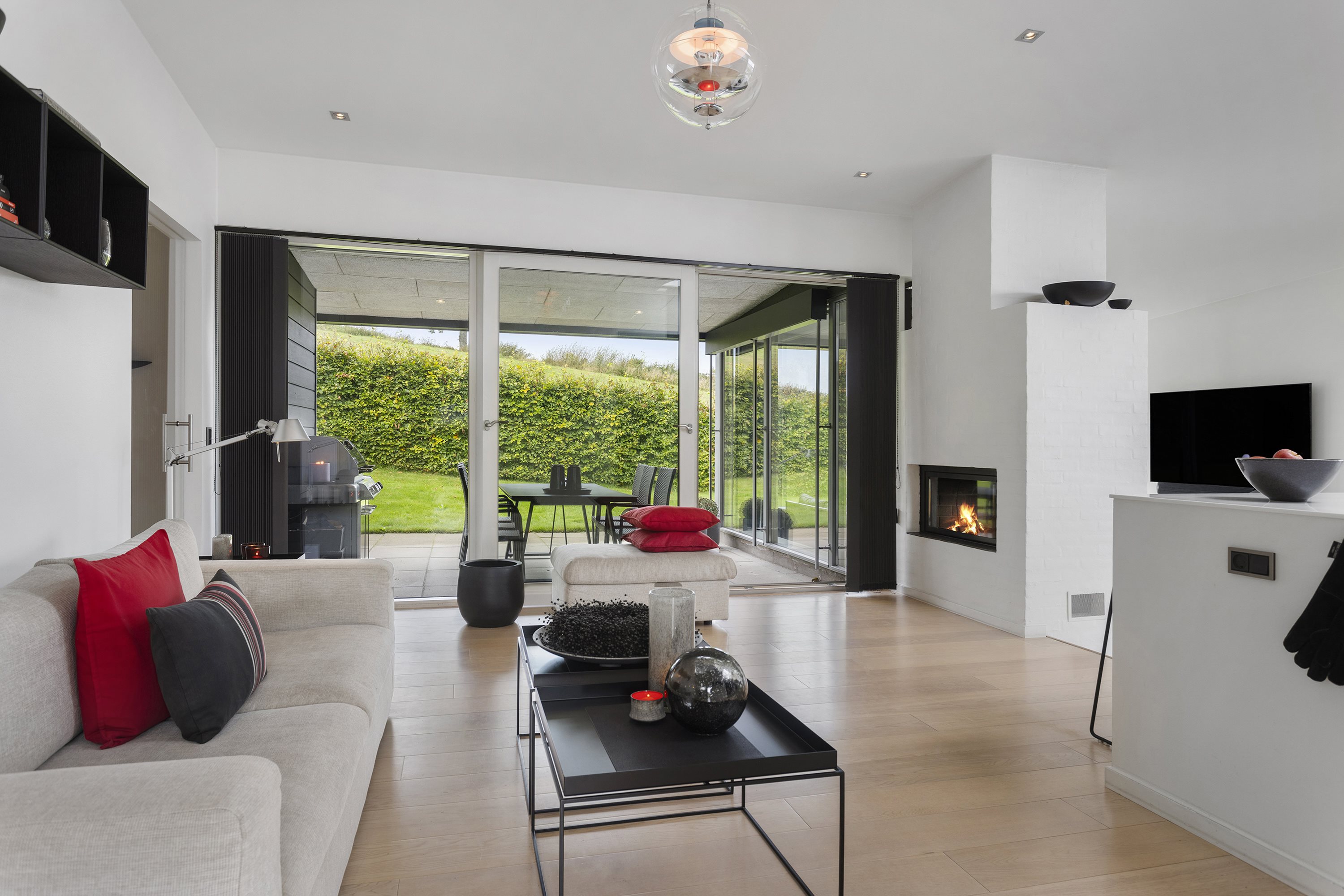 Fremhævet stue billede i fuldskærmstilstand. Billede af Vesteråsene 40, 9900 Frederikshavn