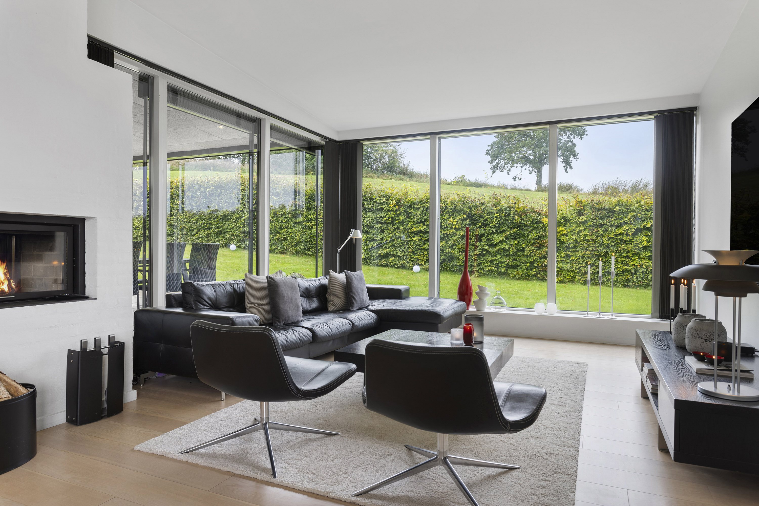 Fremhævet stue billede i fuldskærmstilstand. Billede af Vesteråsene 40, 9900 Frederikshavn