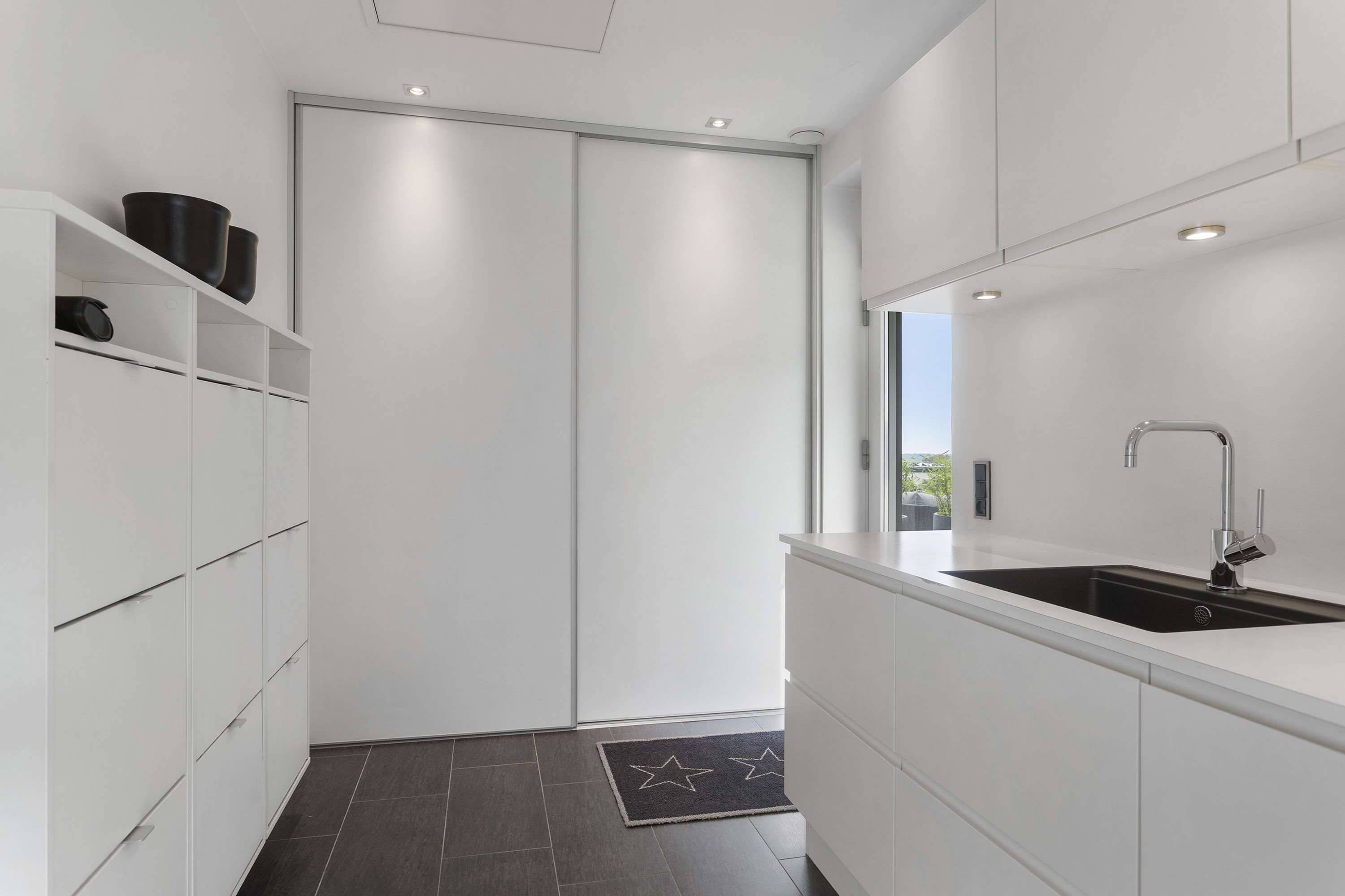 Fremhævet badeværelse billede i fuldskærmstilstand. Billede af Vesteråsene 40, 9900 Frederikshavn