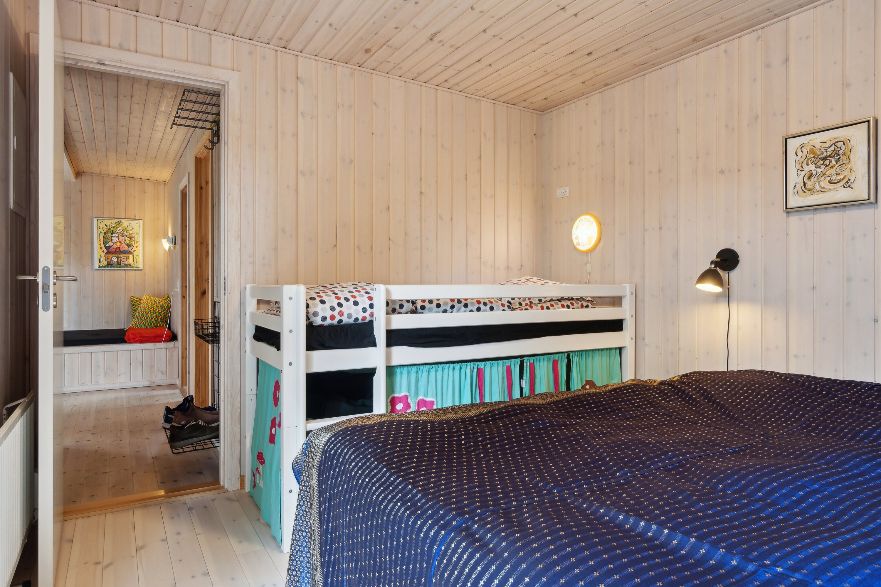 Fremhævet soveværelse billede i fuldskærmstilstand. Billede af Vibeengen 1, 4550 Asnæs