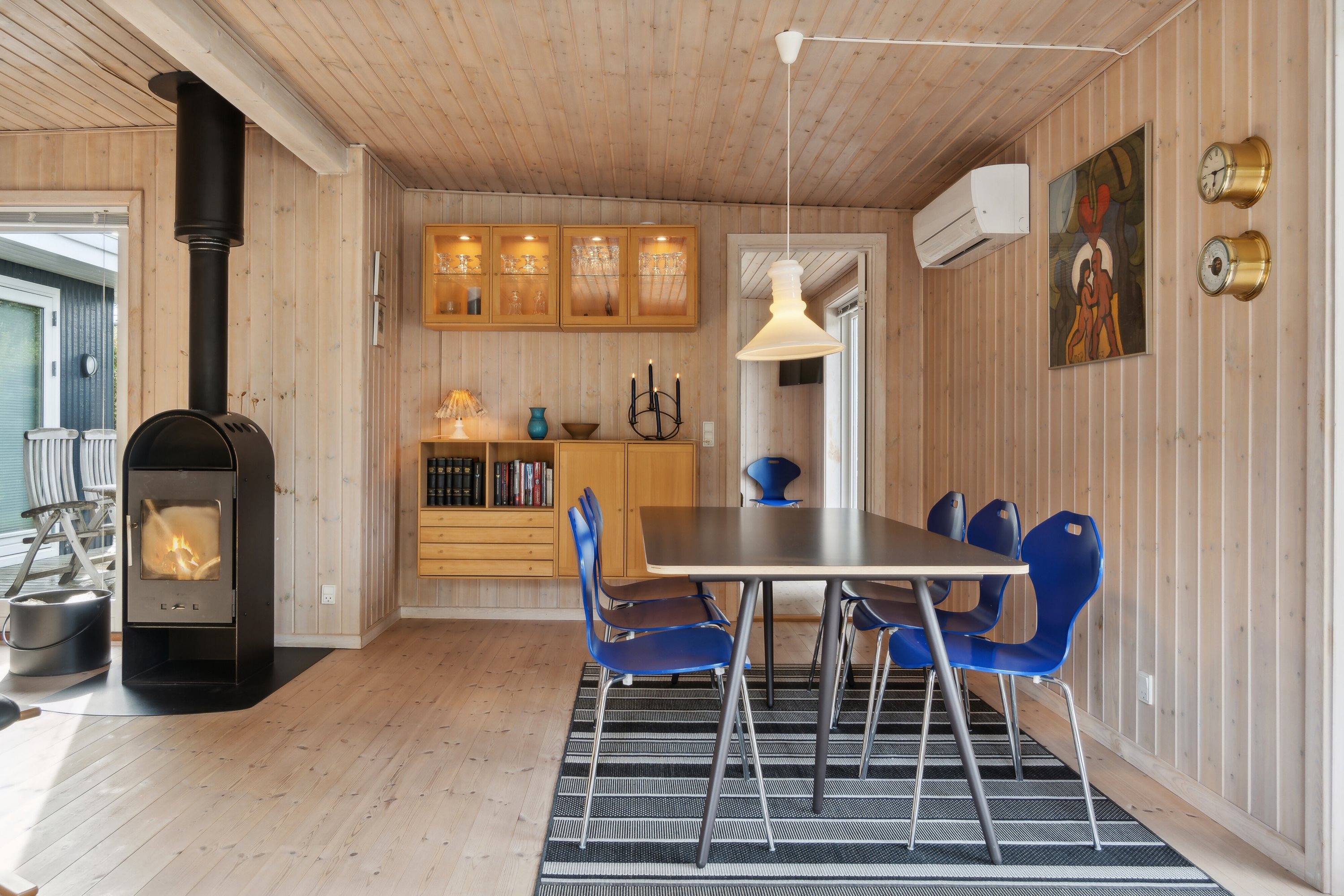 Fremhævet spisestue billede i fuldskærmstilstand. Billede af Vibeengen 1, 4550 Asnæs