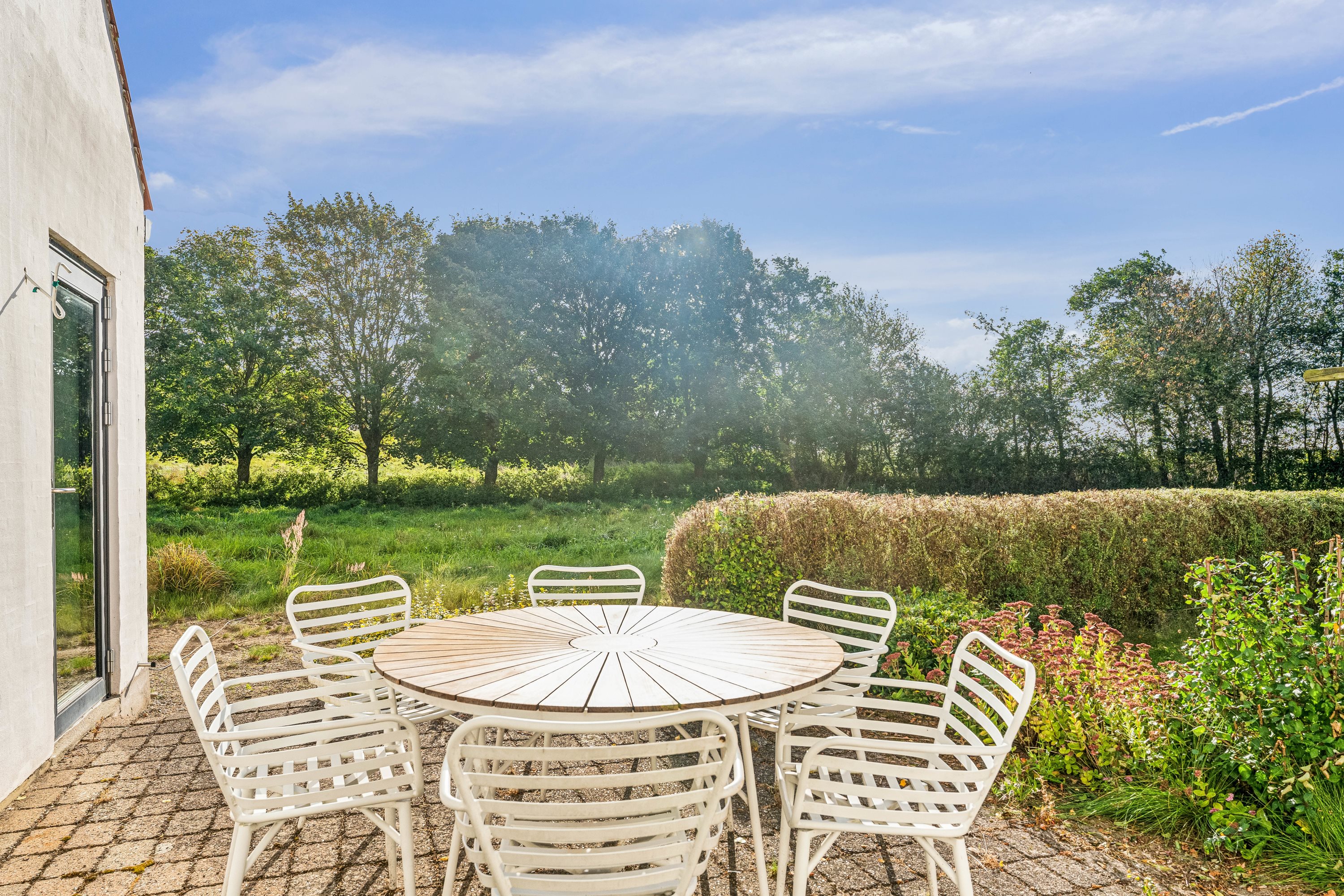 Fremhævet have billede i fuldskærmstilstand. Billede af Møllevej 7, Langskov, 8370 Hadsten