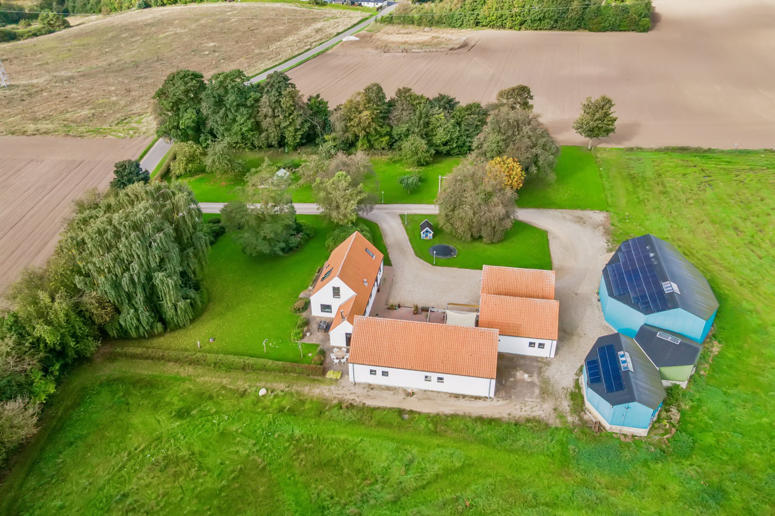 Fremhævet luftfoto billede i fuldskærmstilstand. Billede af Møllevej 7, Langskov, 8370 Hadsten