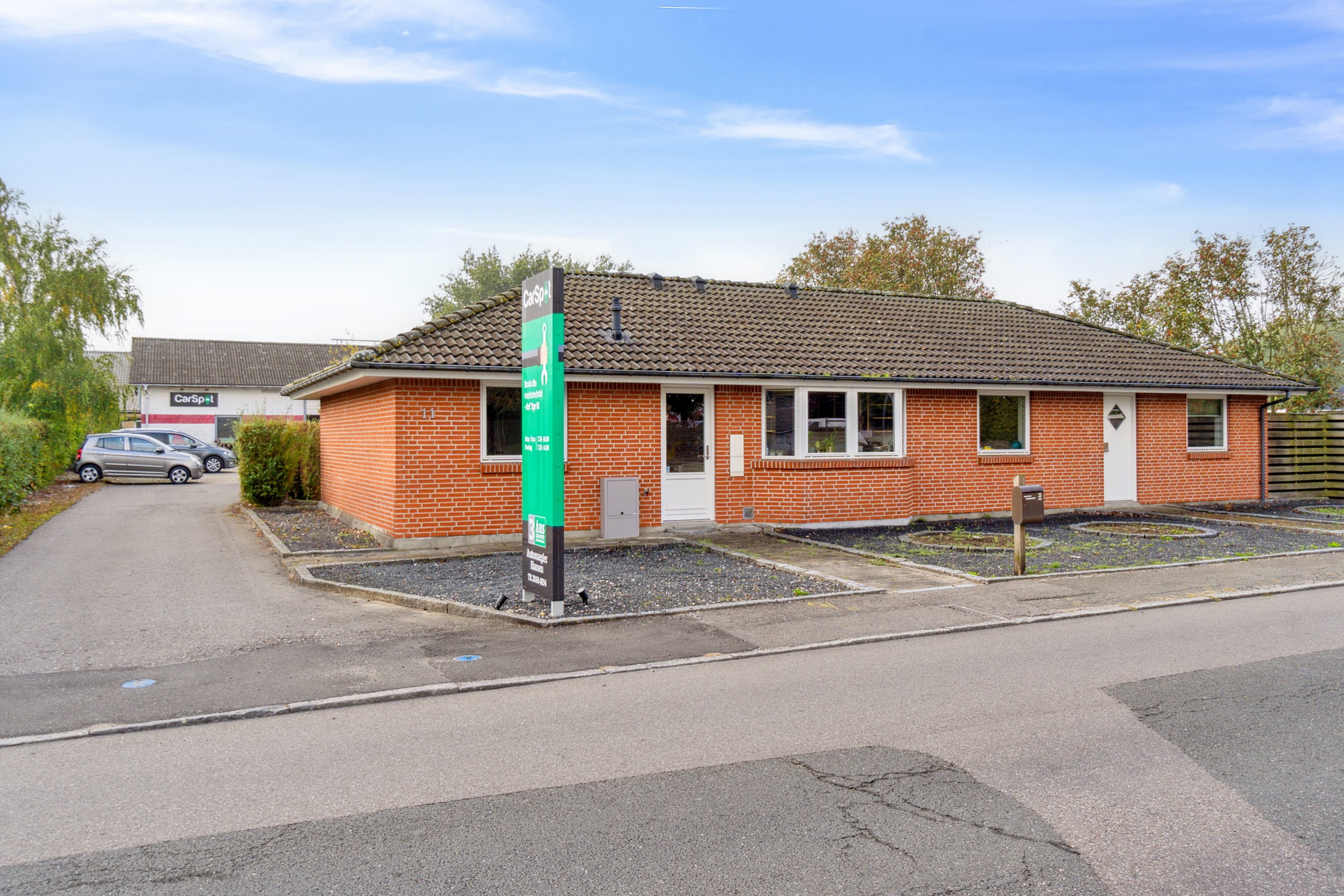 Fremhævet set fra vejen billede i fuldskærmstilstand. Billede af Karolinevej 11, 4200 Slagelse